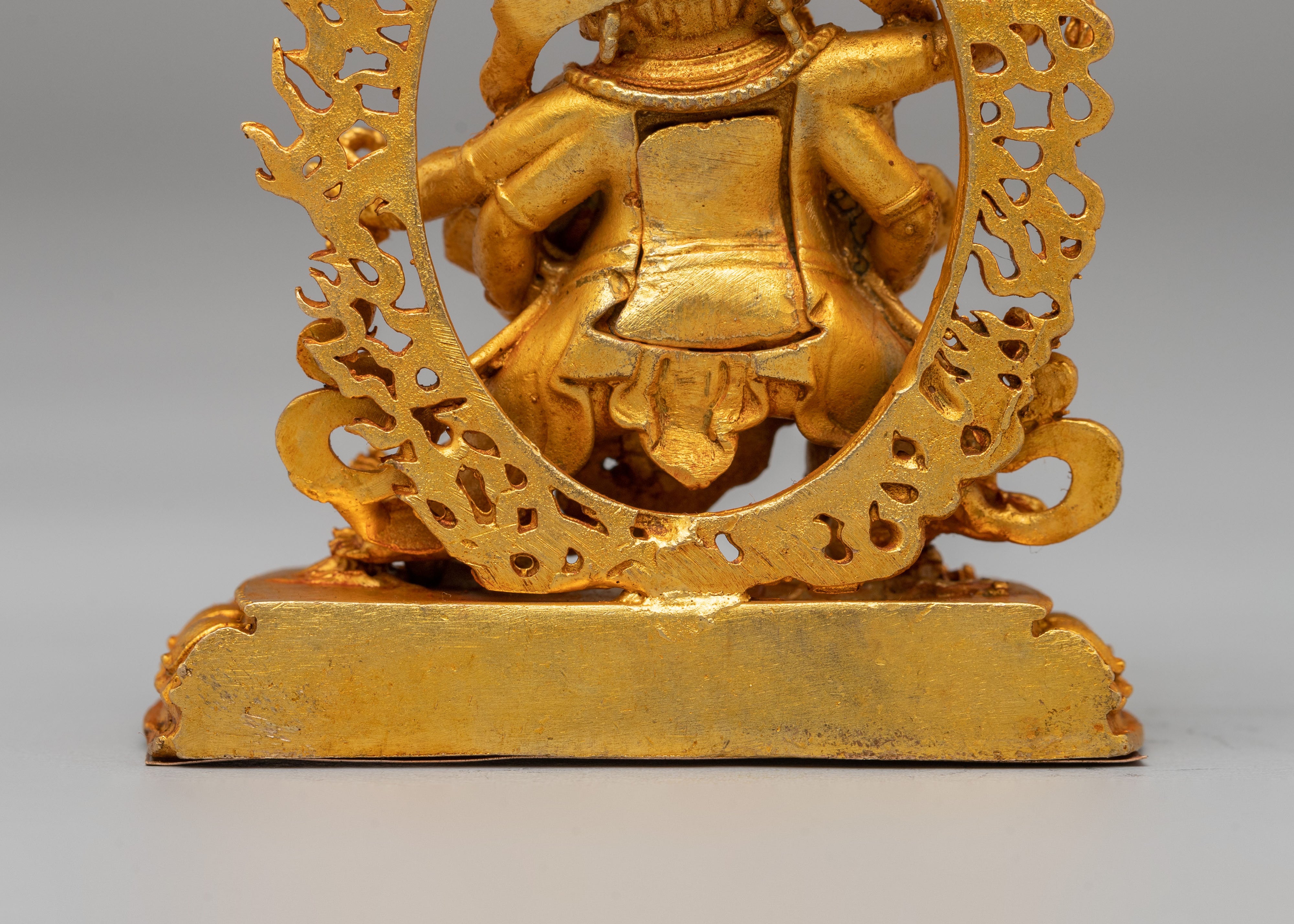 Red Dzambhala Sacred Statue | Divine Wealth Deity for Prosperity