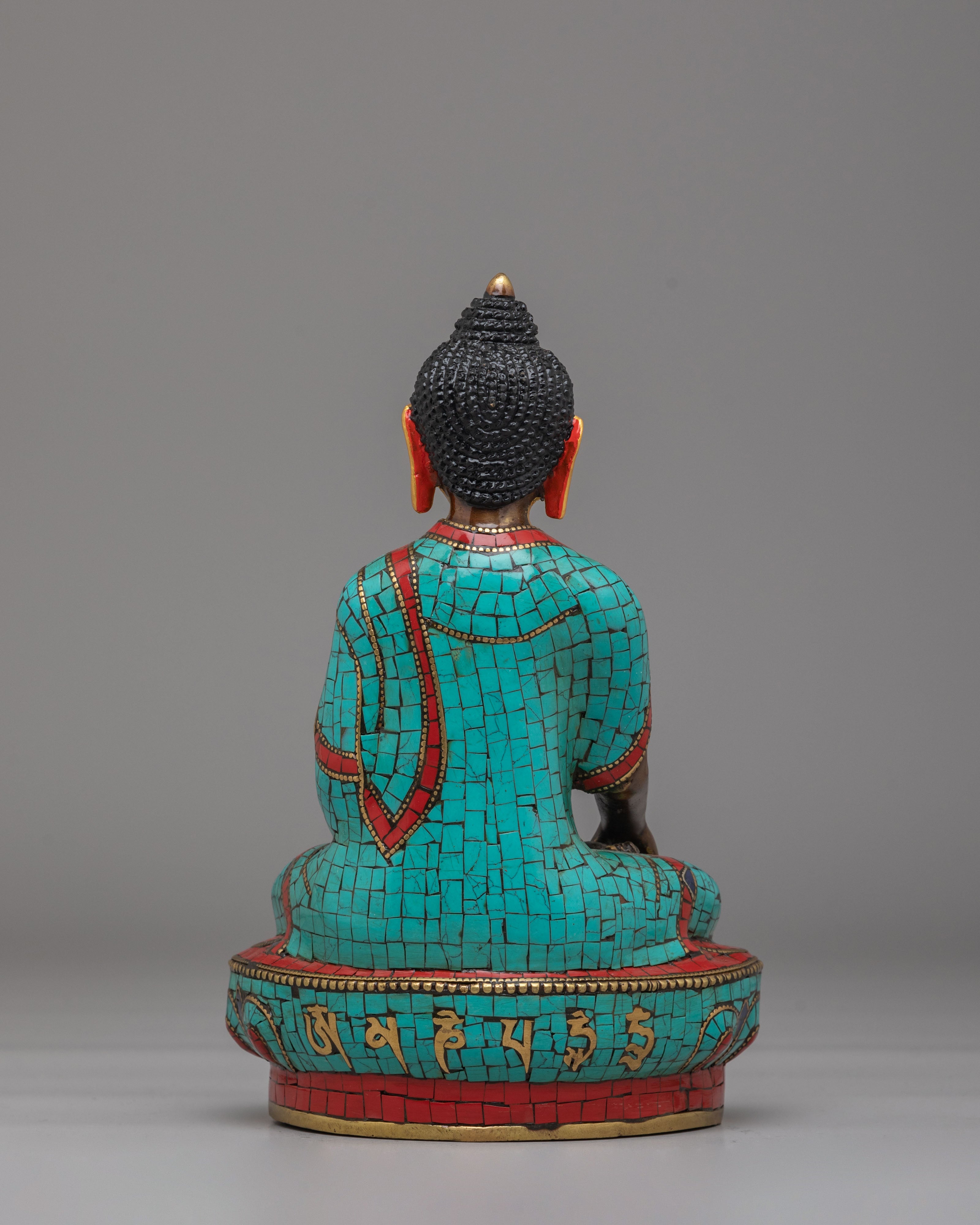 Shakyamuni Buddha Deity Figurine | Traditional Artwork