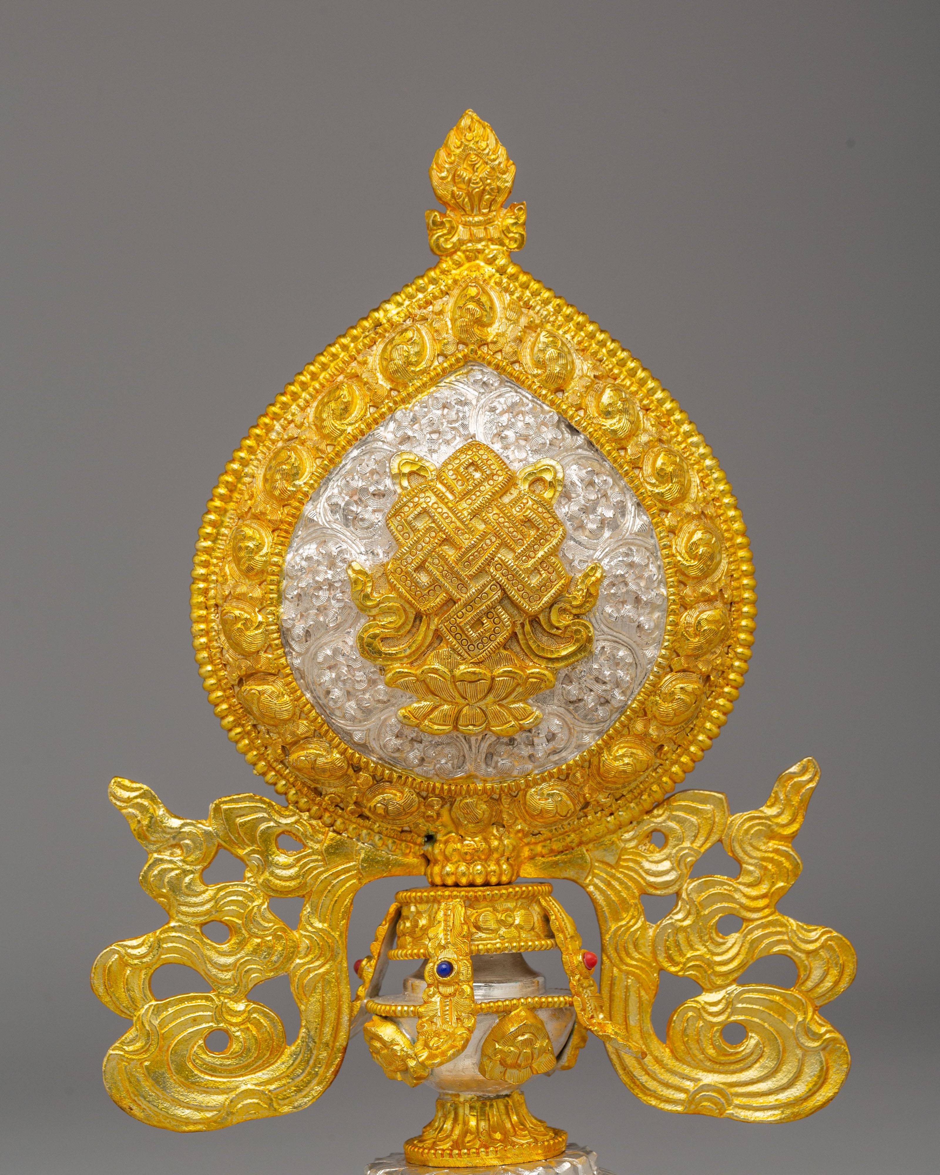 Tibetan Altar Eight Auspicious Symbols | Tibetan Buddhist Ritual Tools