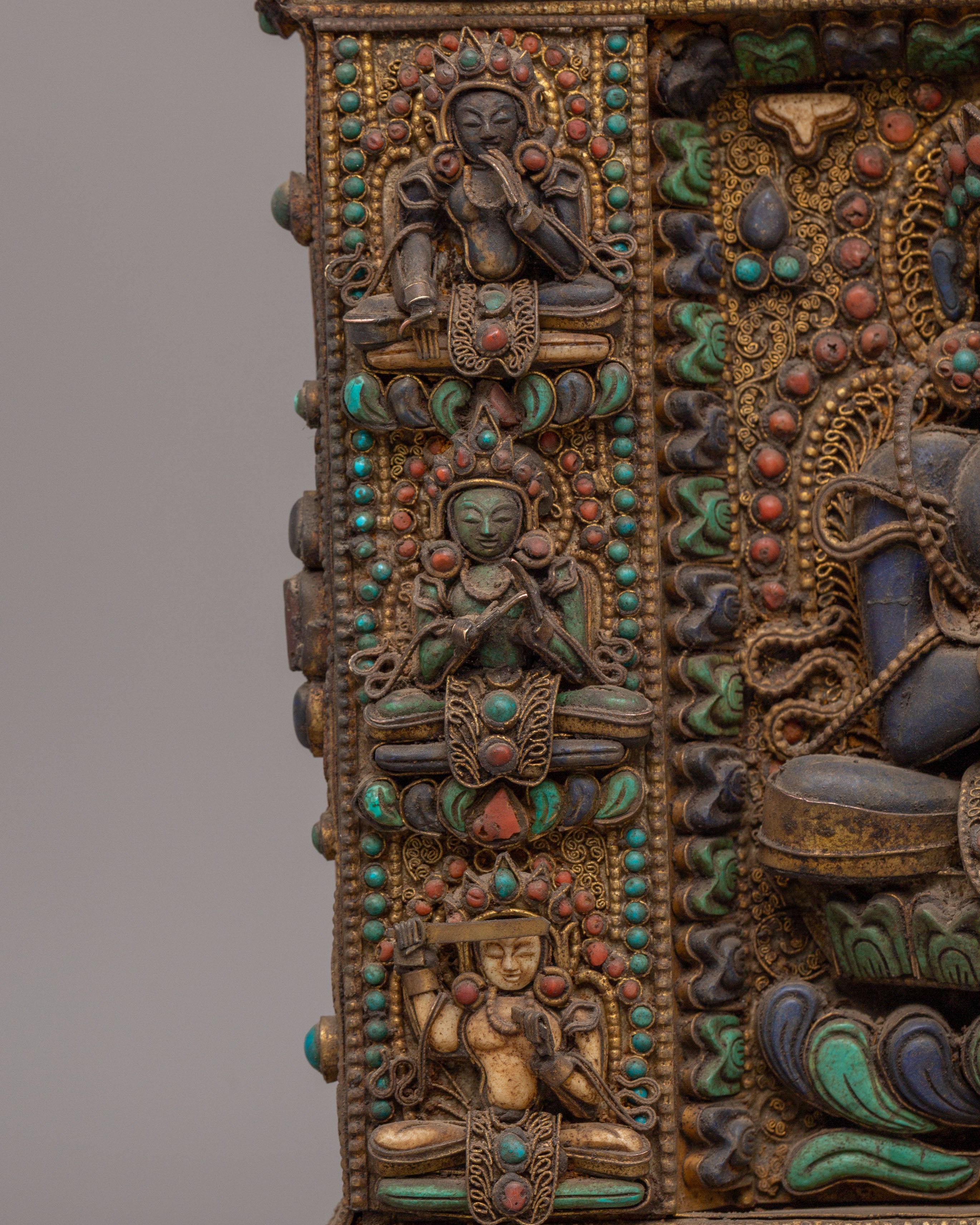 Tibetan Chenrezig Wall Hanging | Metal Thangka For Decor