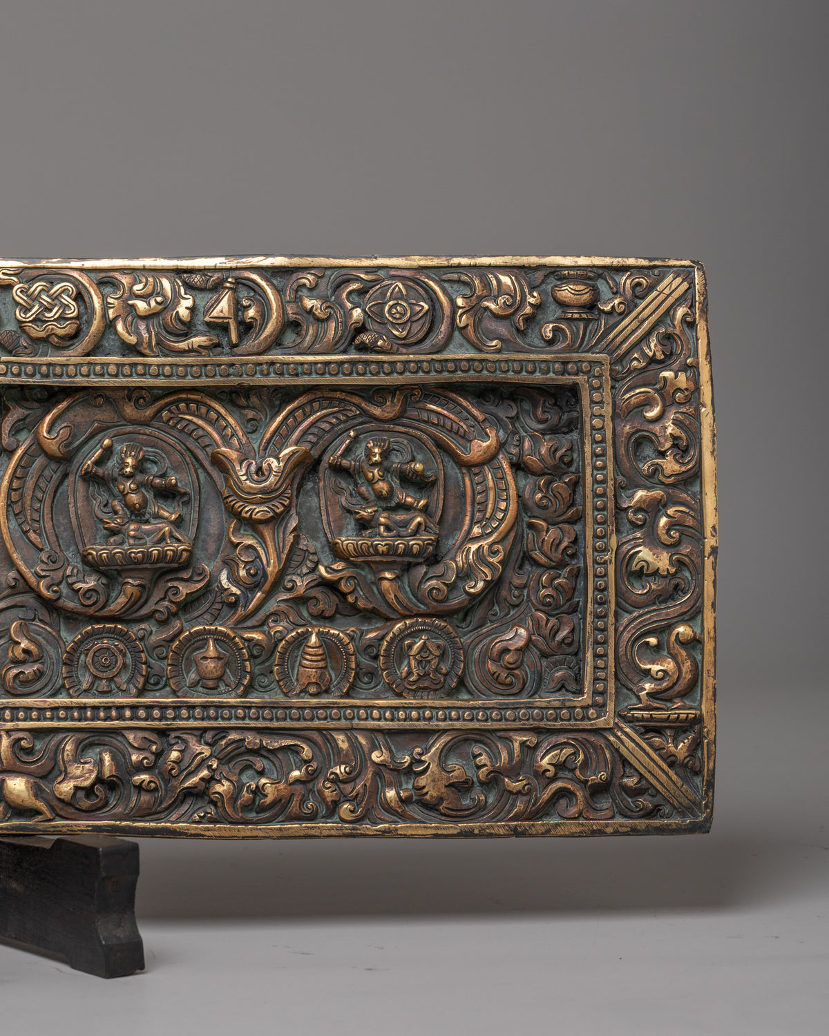 Traditional Decorative Stand For Home | Handmade Crafted Artwork