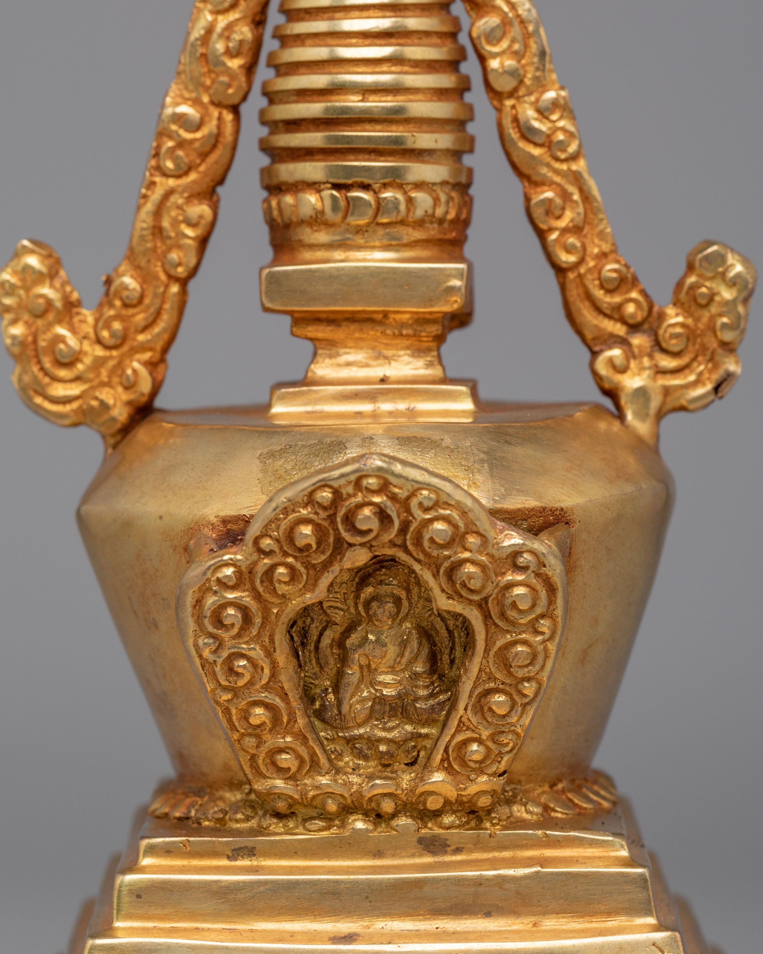 Traditional Altar Enlightenment Stupa | Buddhist Sculpture for Meditation