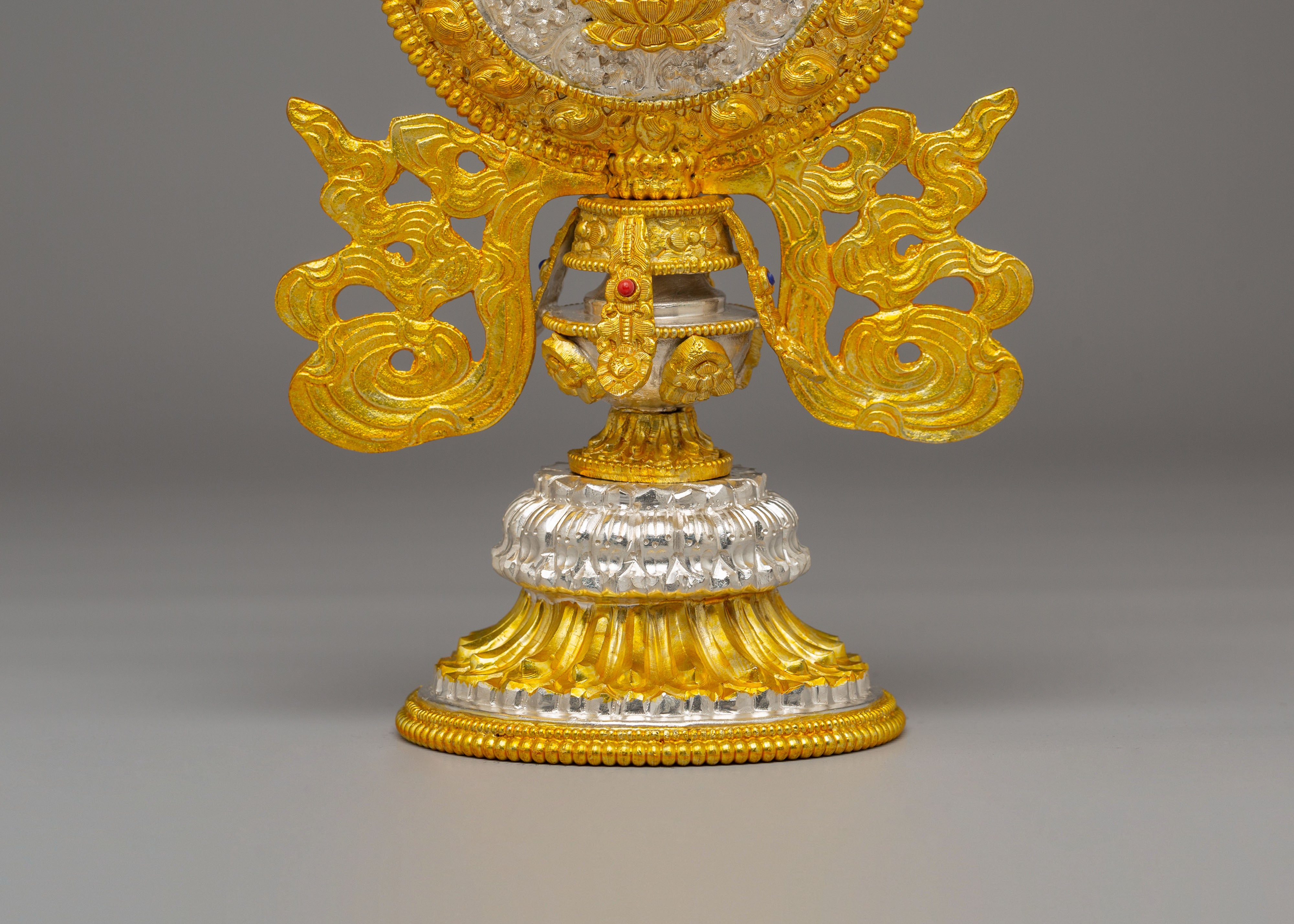 Tibetan Altar Eight Auspicious Symbols | Tibetan Buddhist Ritual Tools