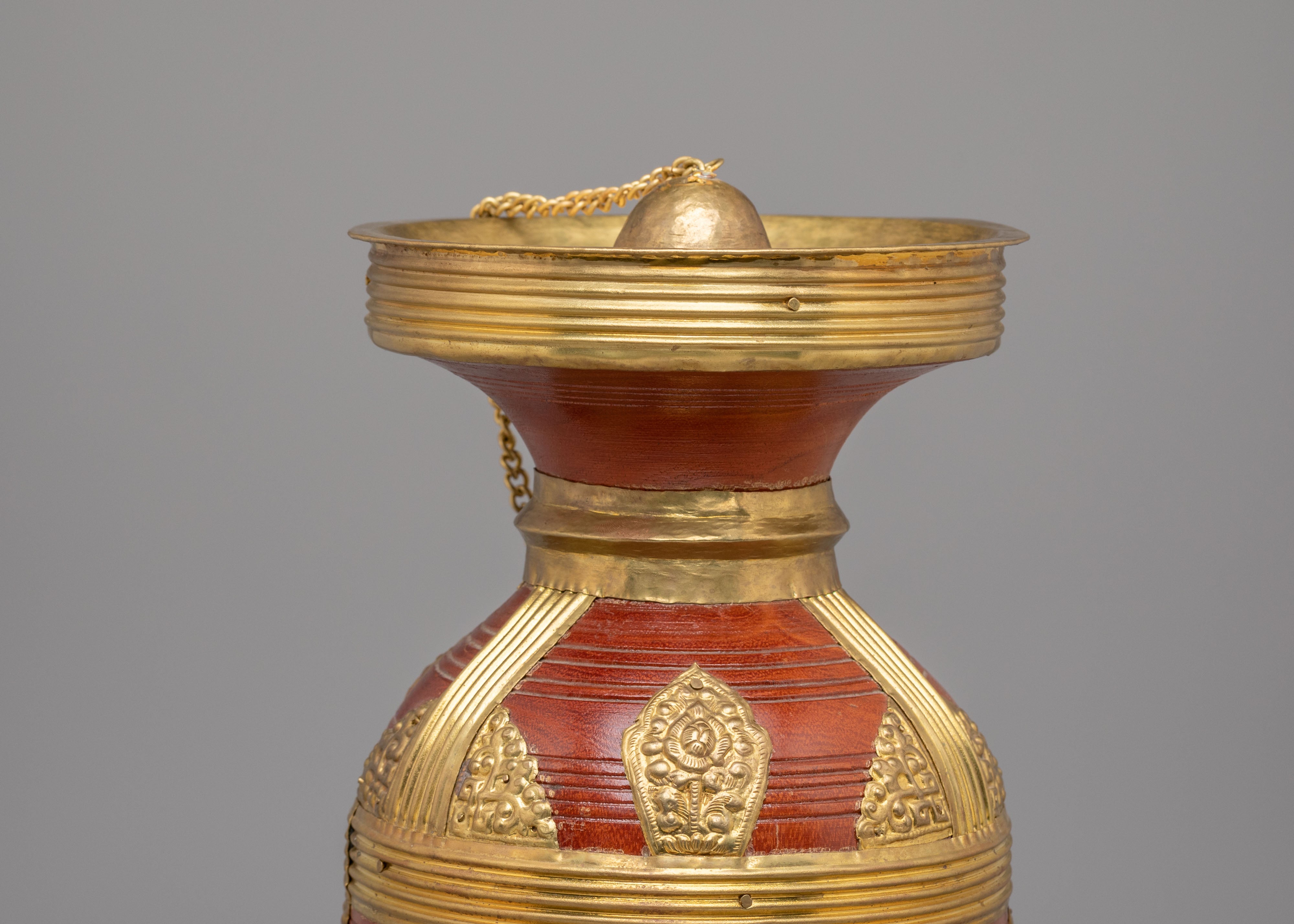 Handmade Sagun Pong | Traditional Ceremonial Gift Vessel