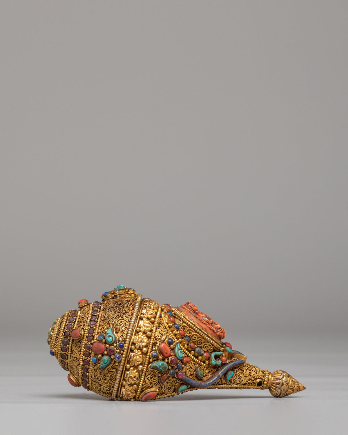 Deity Carved Conch | Amitayus Gold Gilded Tibetan Ritual Conch