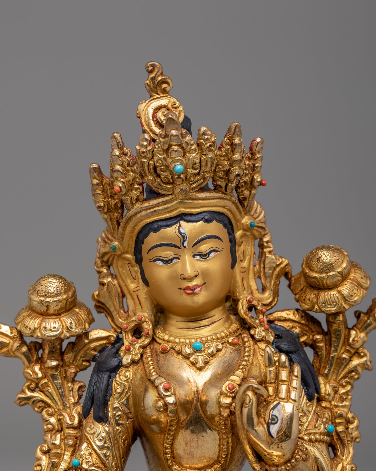 Seven-Eyed White Tara Deity Statue | Traditional Vajrayana Sacred Art