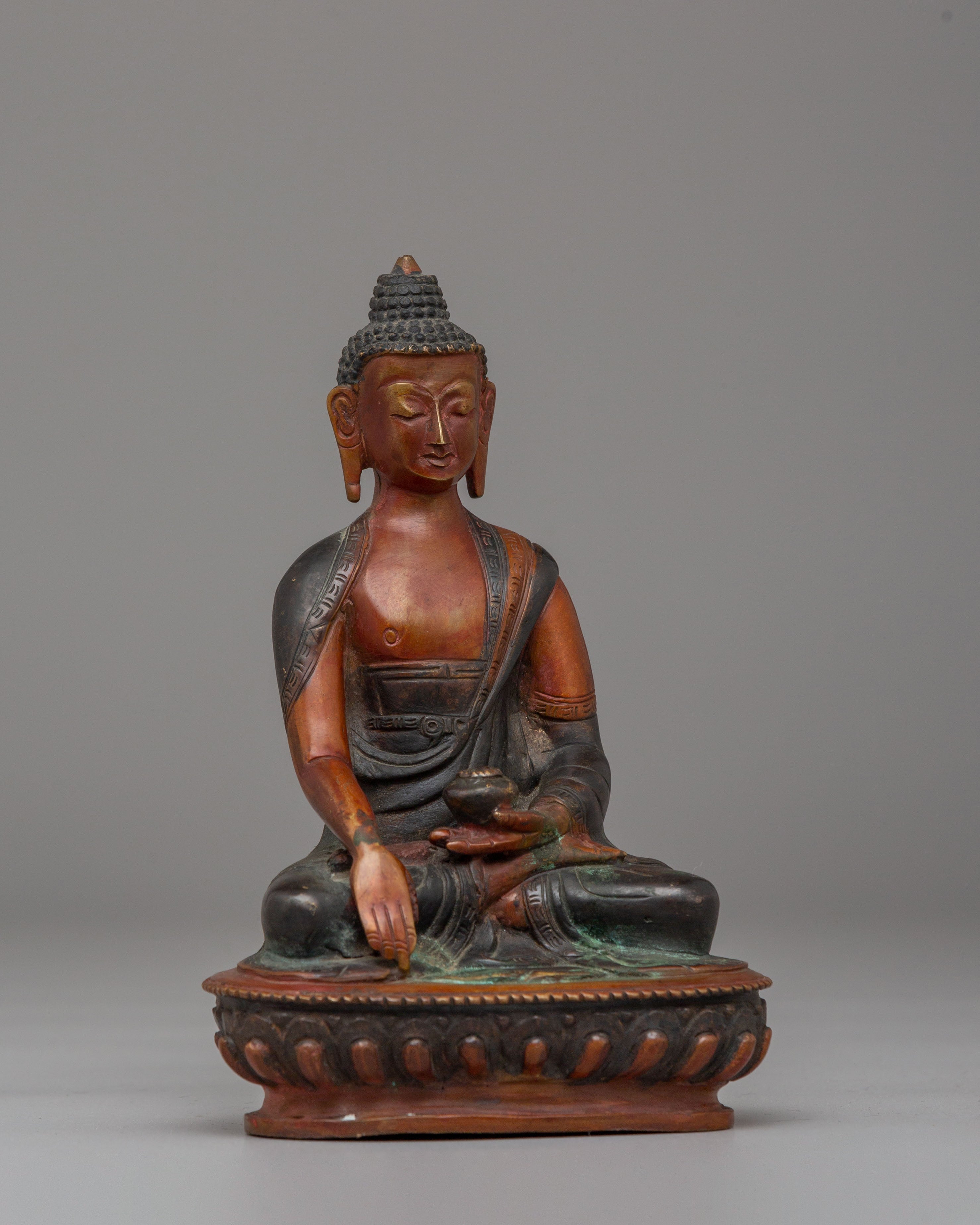 Spiritual Shakyamuni Buddha Altar Statue | Symbol of Peace & Compassion