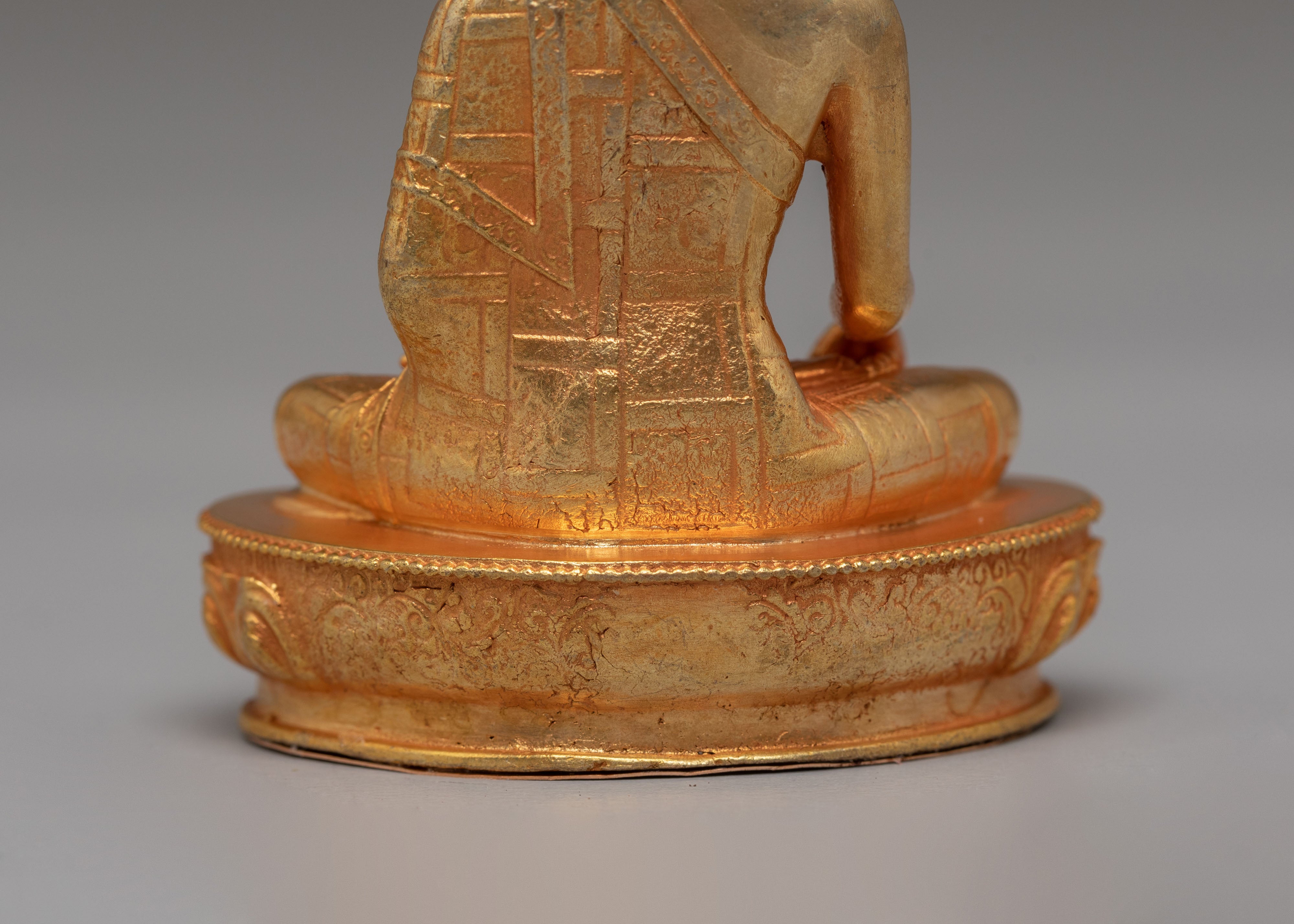 Historic Shakyamuni Buddha Copper Statue | A Symbol of Peace & Enlightenment
