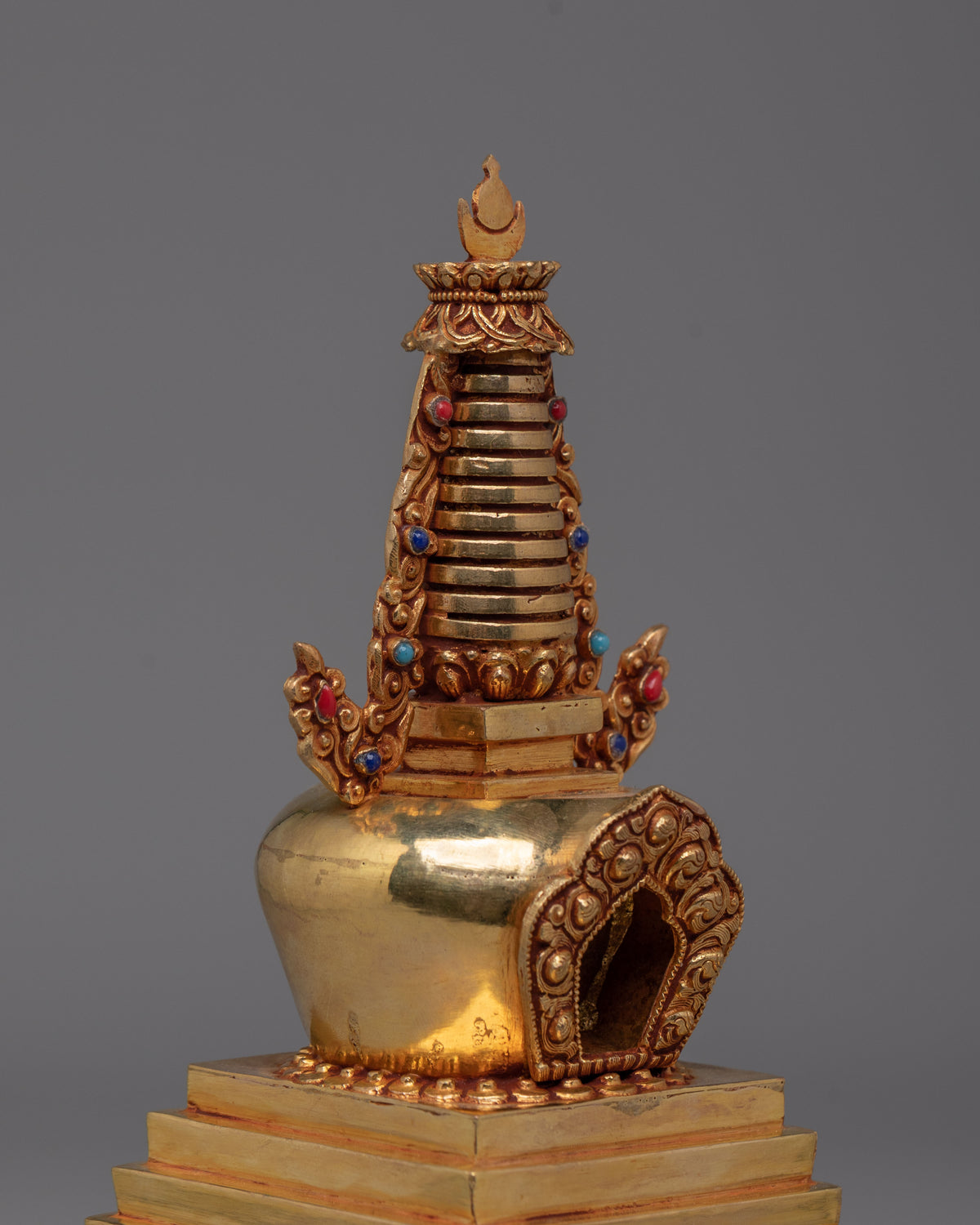 Spiritual Tibetan Stupa for Ceremonies | Stupa for Altar Decor