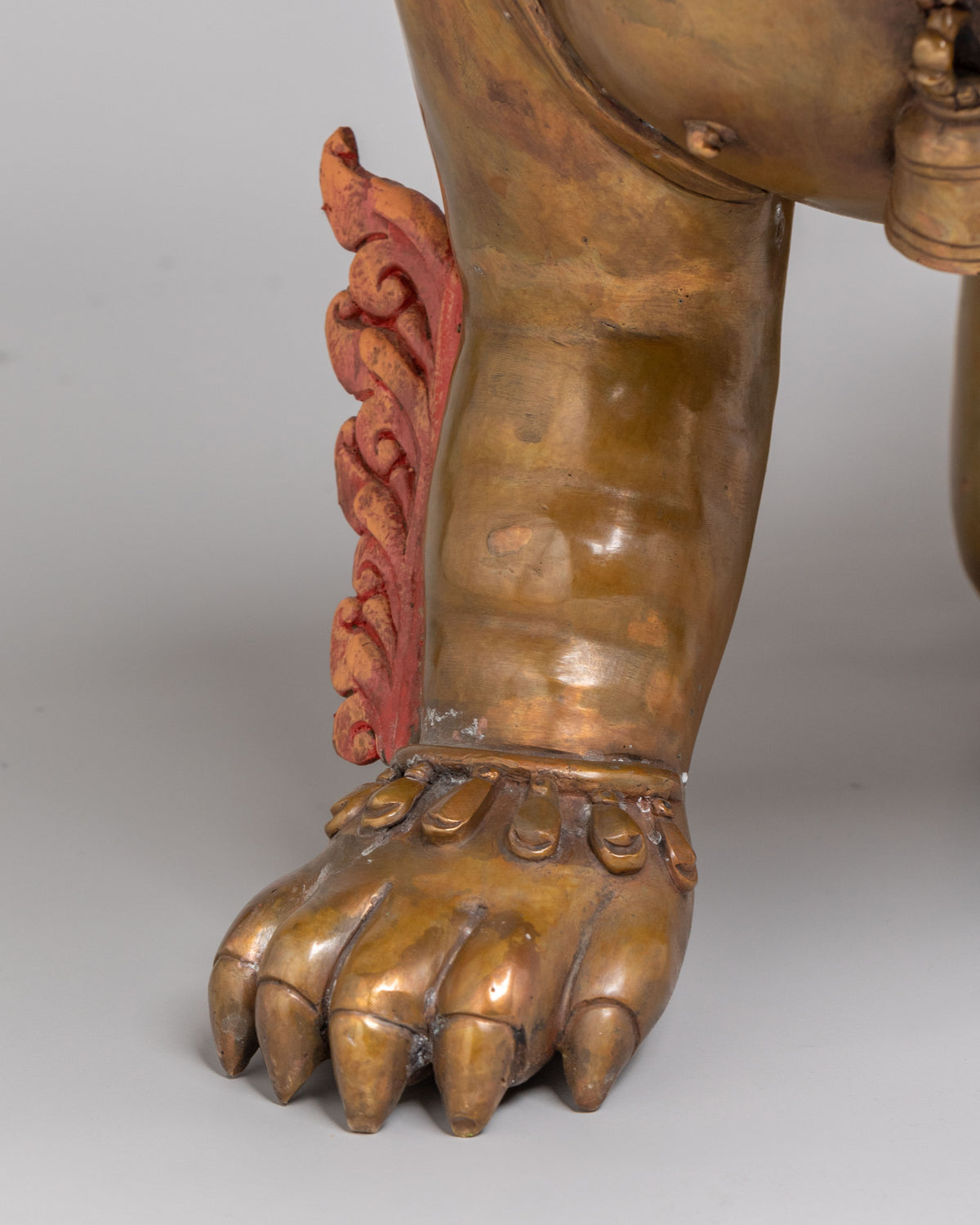 Protective Guardian Lion Statue Set | Symbol of Strength and Power