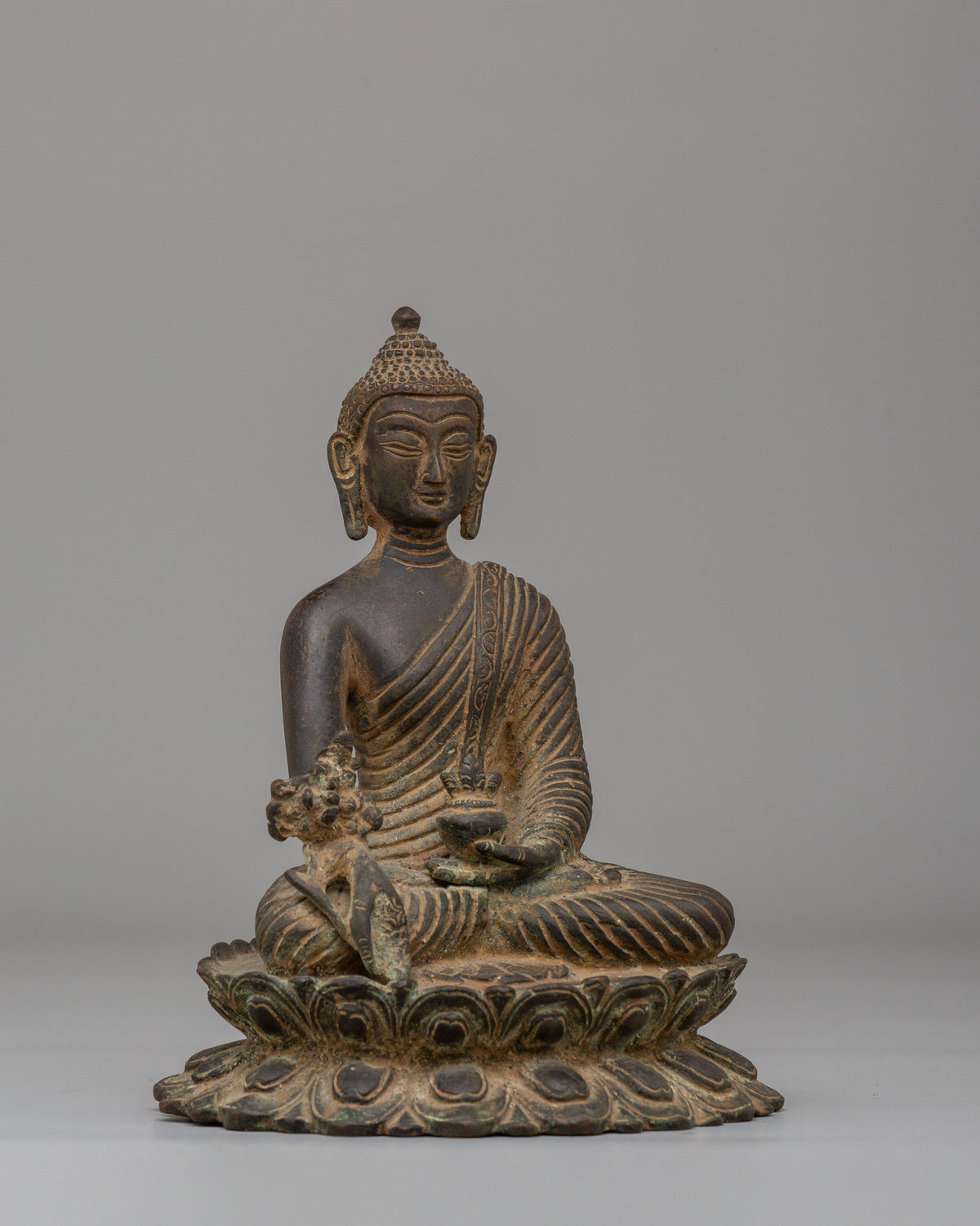 Sacred Tibetan Medicine Buddha Statue | A Symbol of Healing