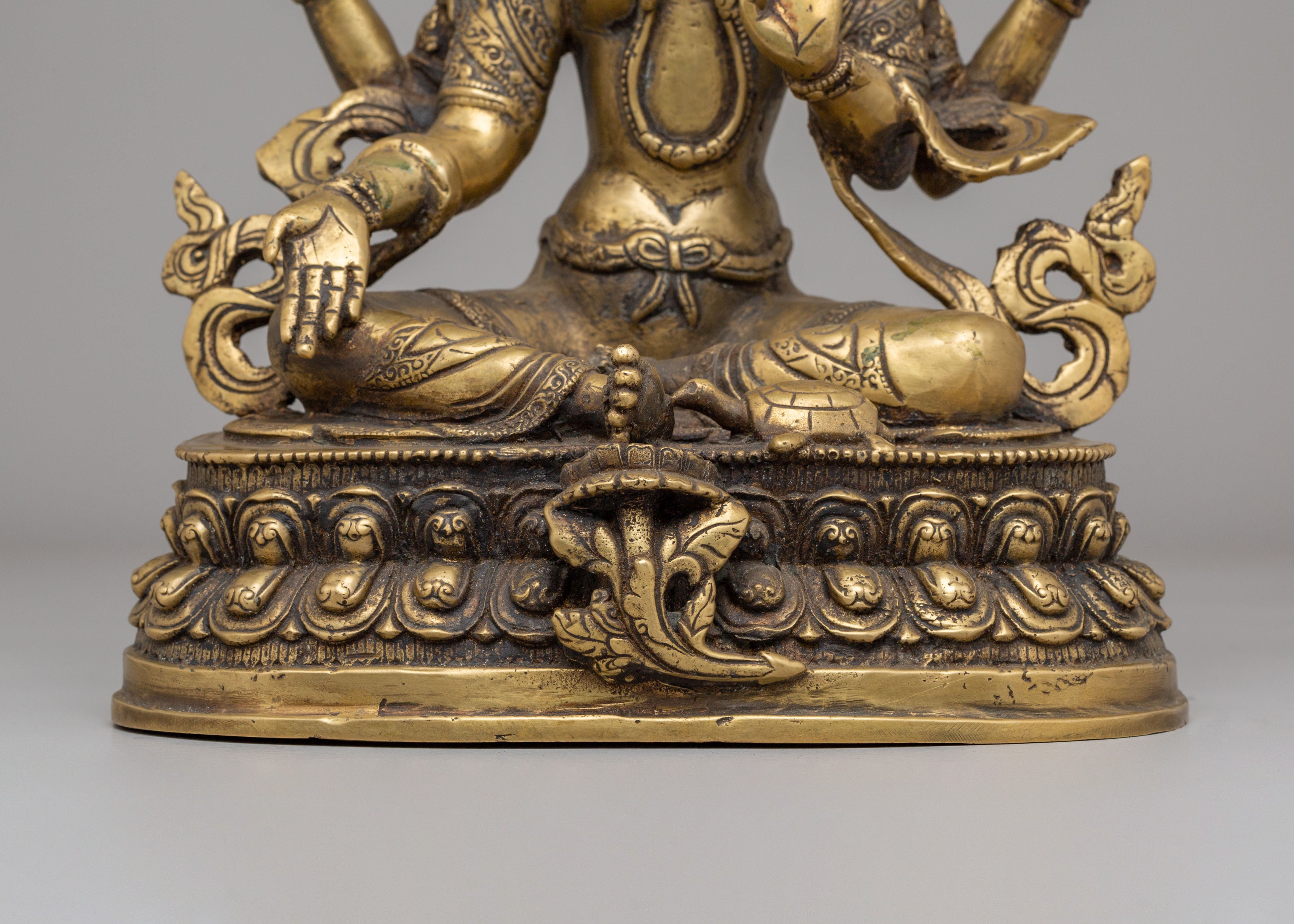 Divine Lakshmi Goddess Statue | Radiant Deity of Abundance