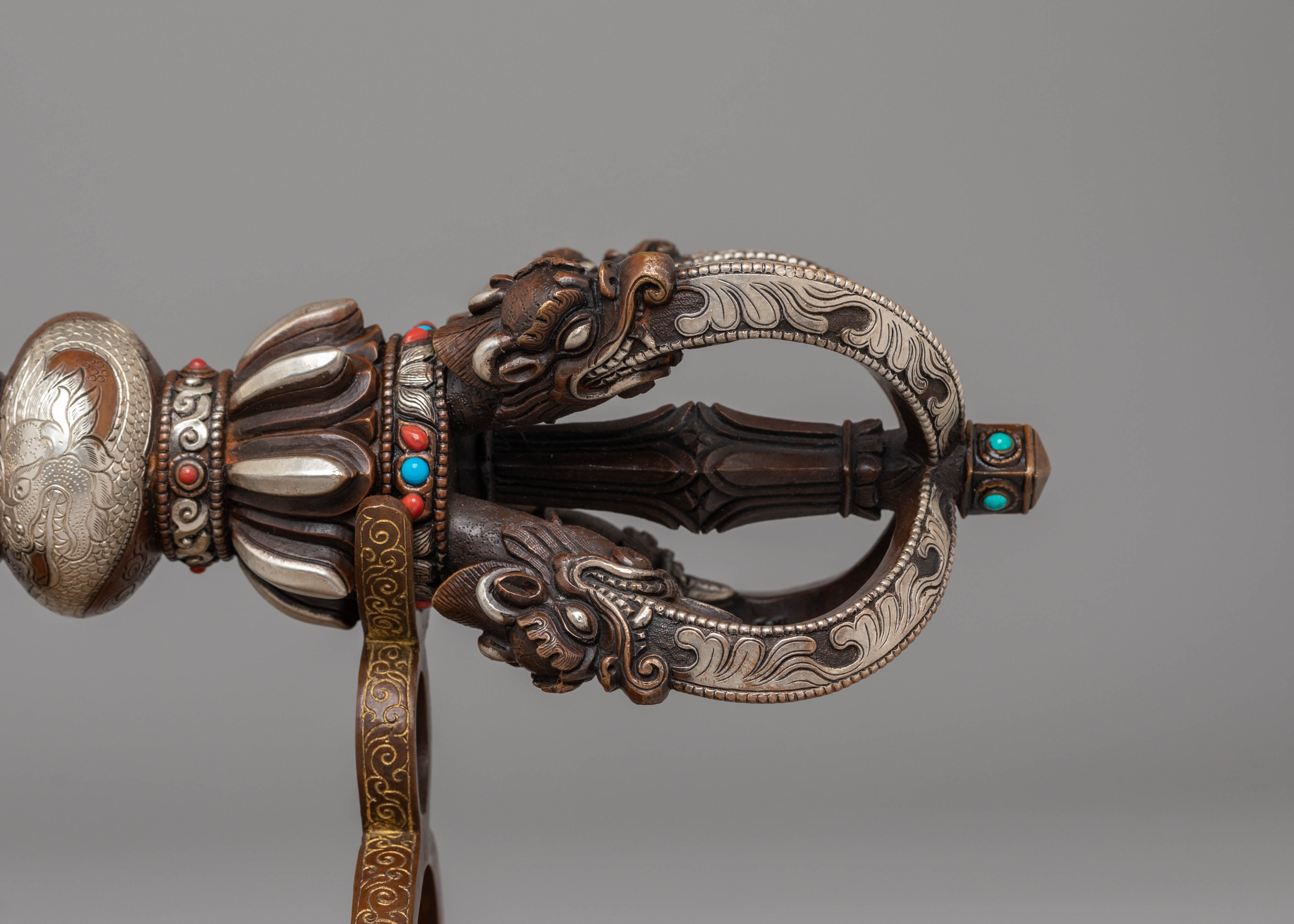 Himalayan Spiritual Vajra Artifact | Tibetan Ritual Vajra