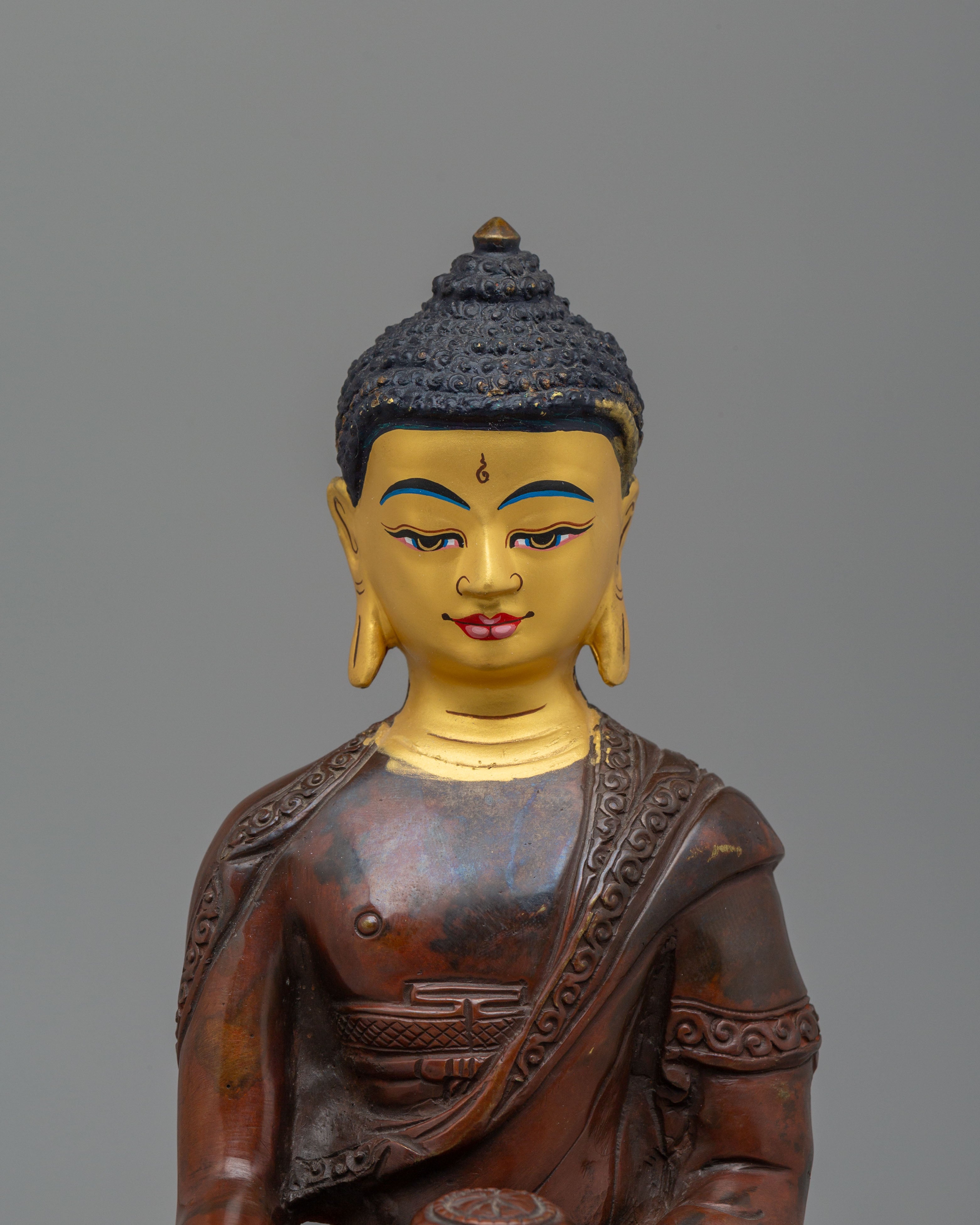 Buddhist Ritual Shakyamuni Buddha Statue | Traditional Artwork for Altar Decor
