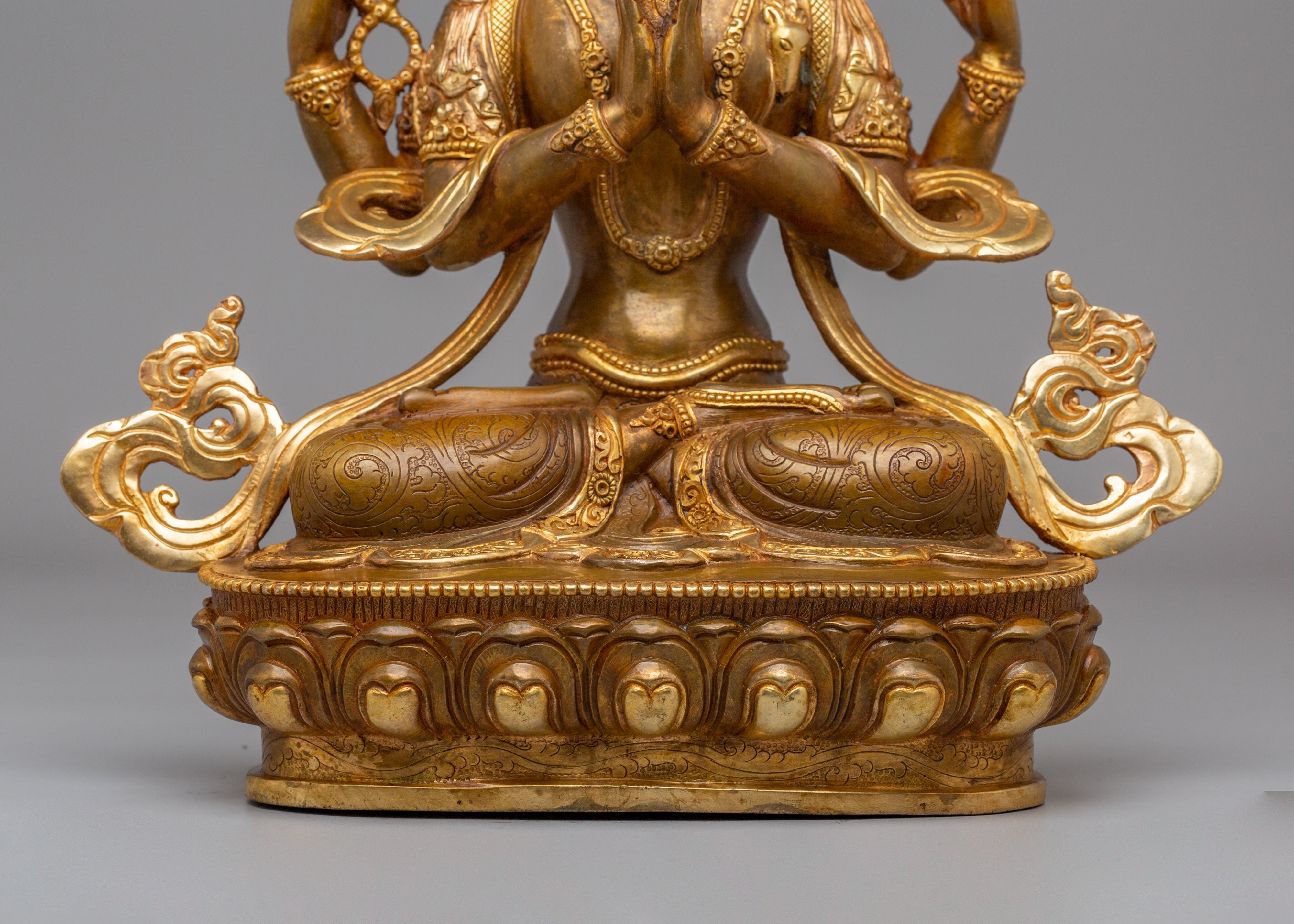Avalokiteshvara Chenrezig Altar Statue | Bodhisattva of Infinite Compassion