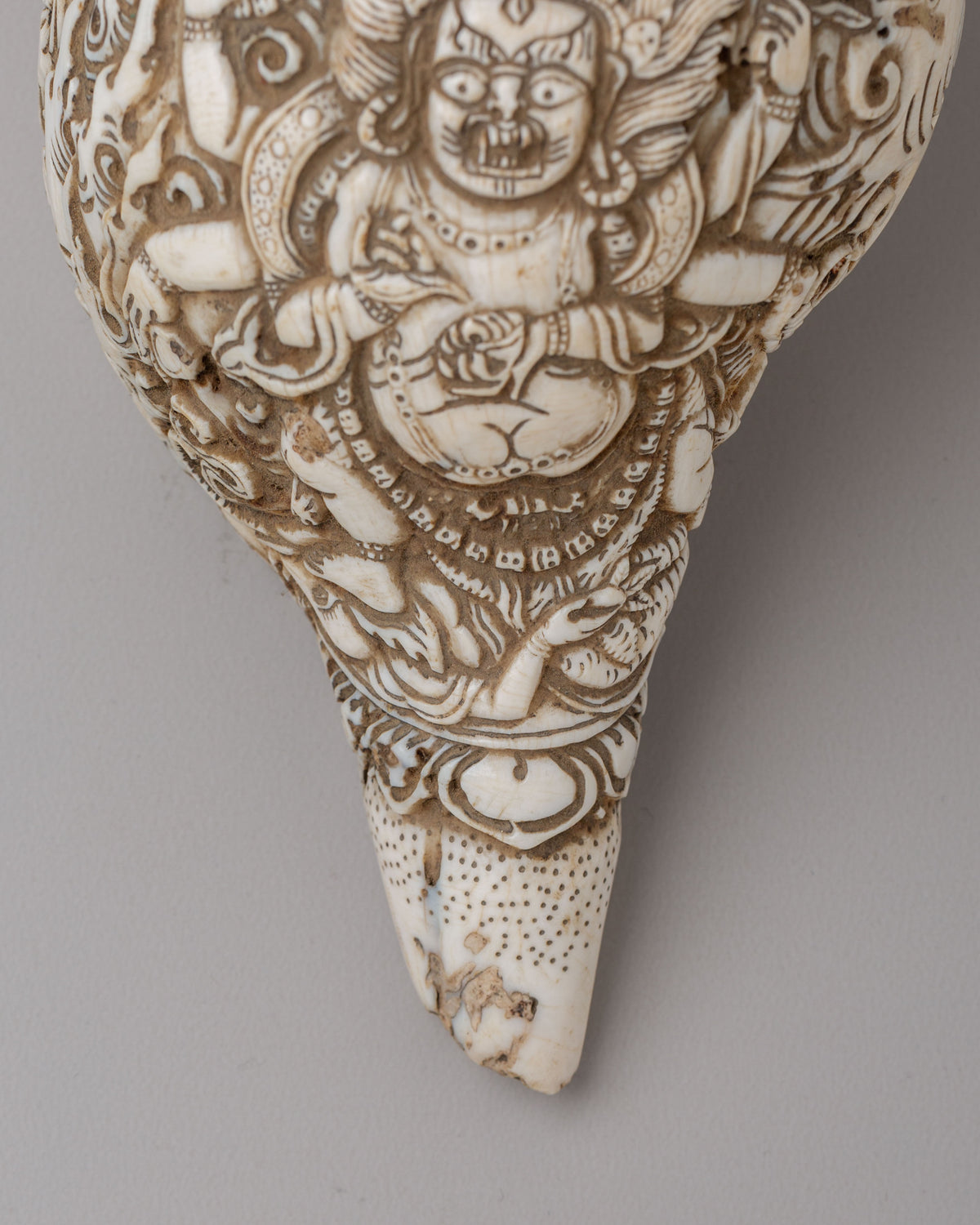 Six-Armed Mahakala Conch | Sacred Carved Ritual Shell