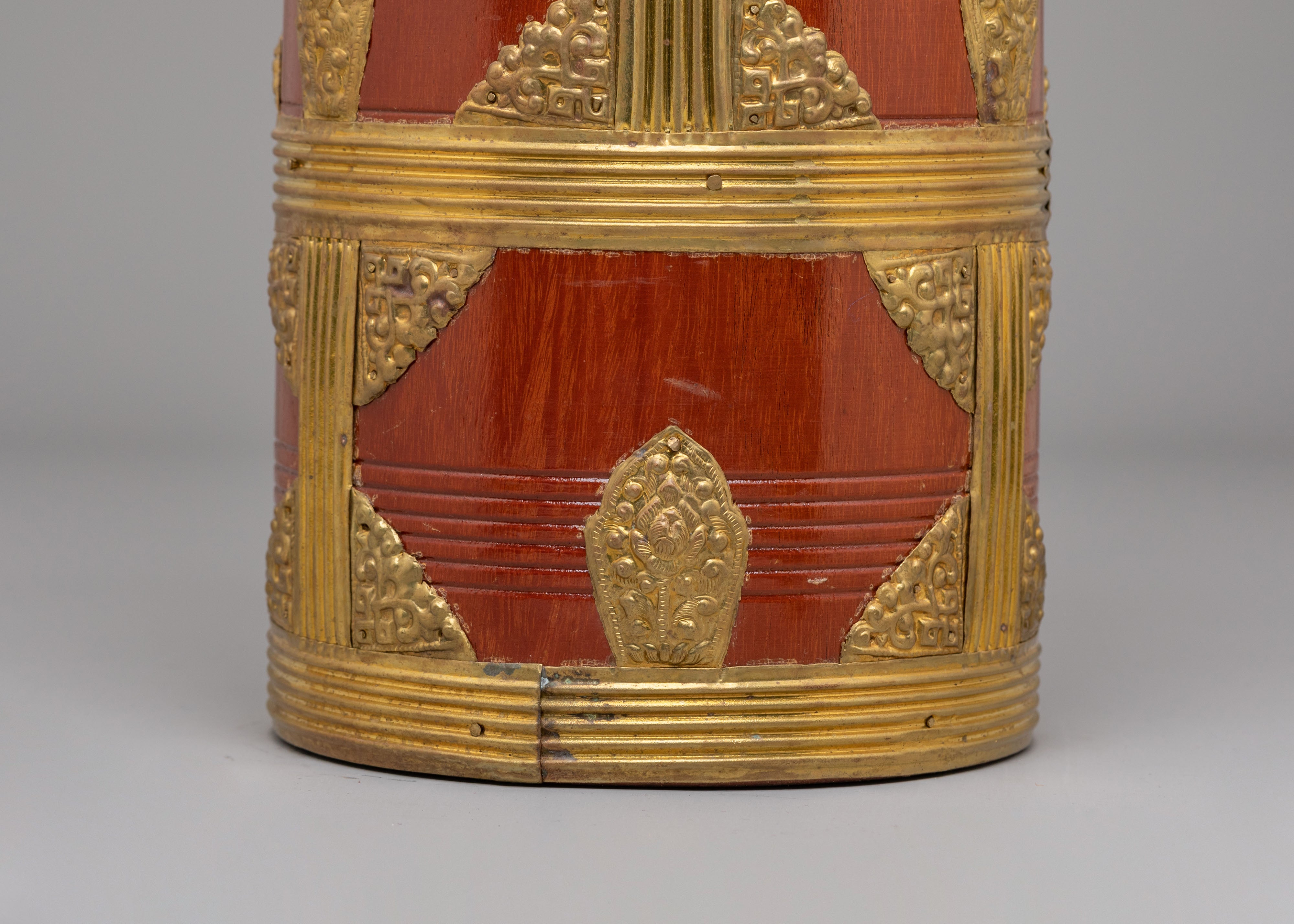 Handmade Sagun Pong | Traditional Ceremonial Gift Vessel