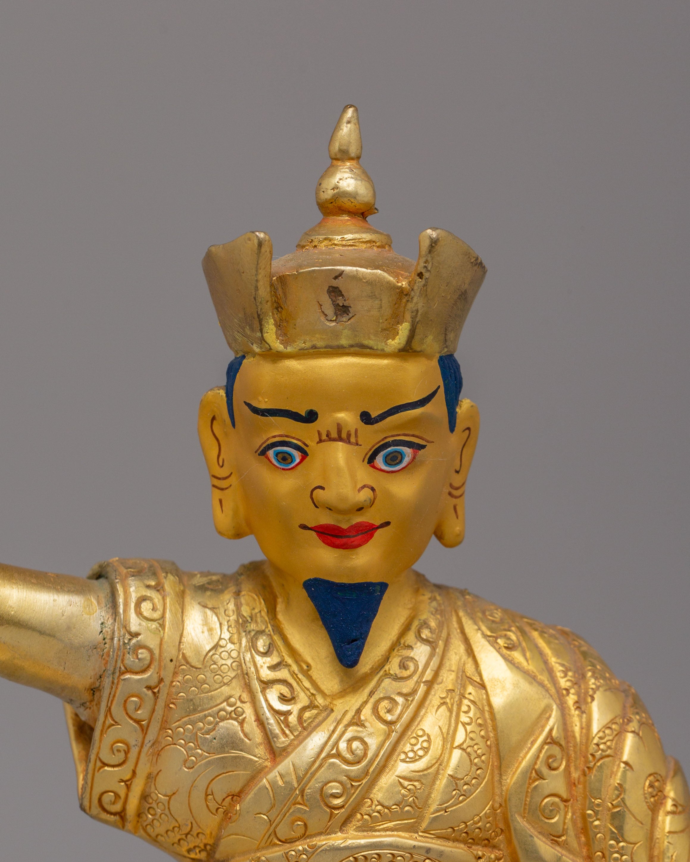 Vajrayana Master 16th Karmapa Statue | A Symbol of Wisdom and Enlightenment