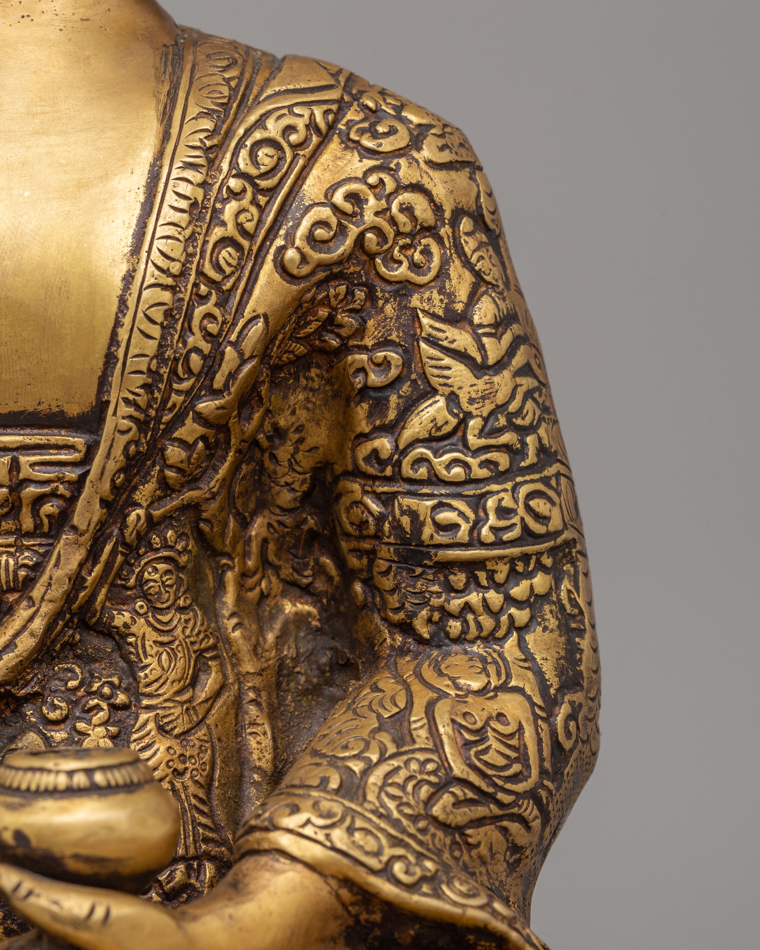 Shakyamuni Buddha Enlightenment Figurine | Handcrafted Brass Statue for Meditation