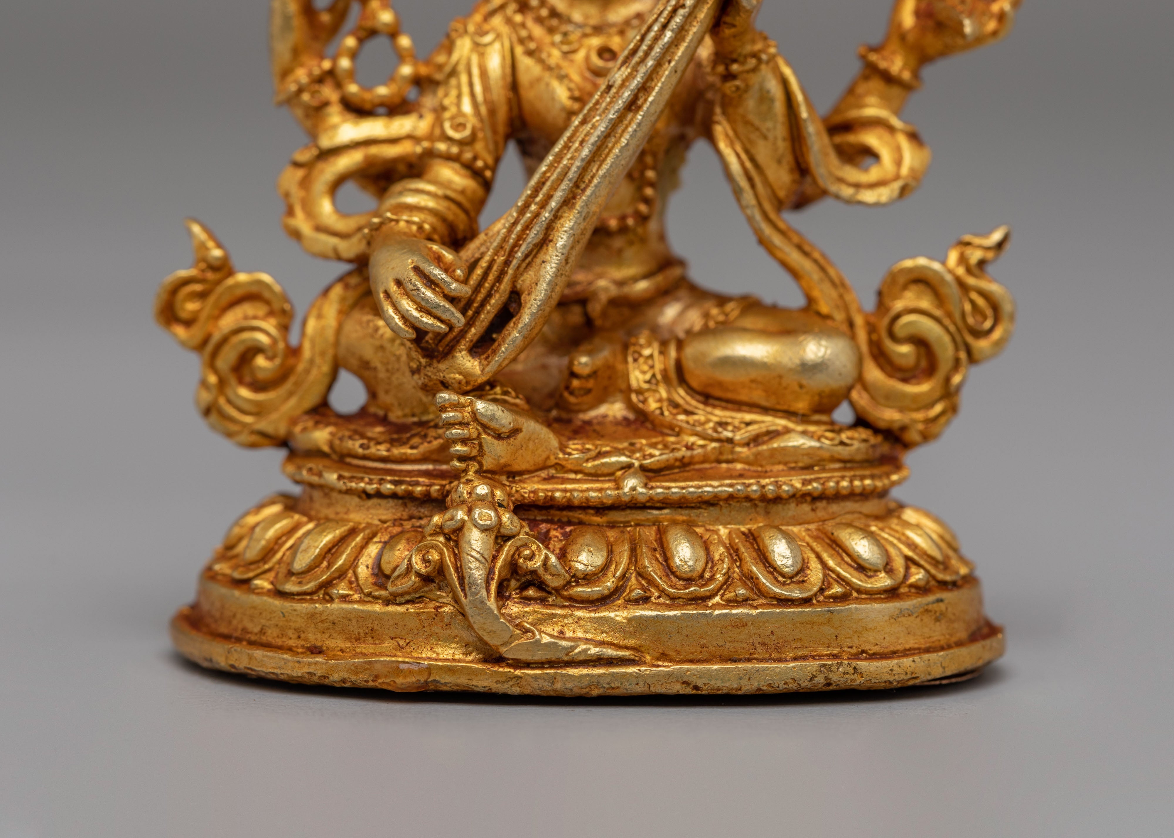 Divine Saraswati Statue| Hindu Idol for Altar & Meditation