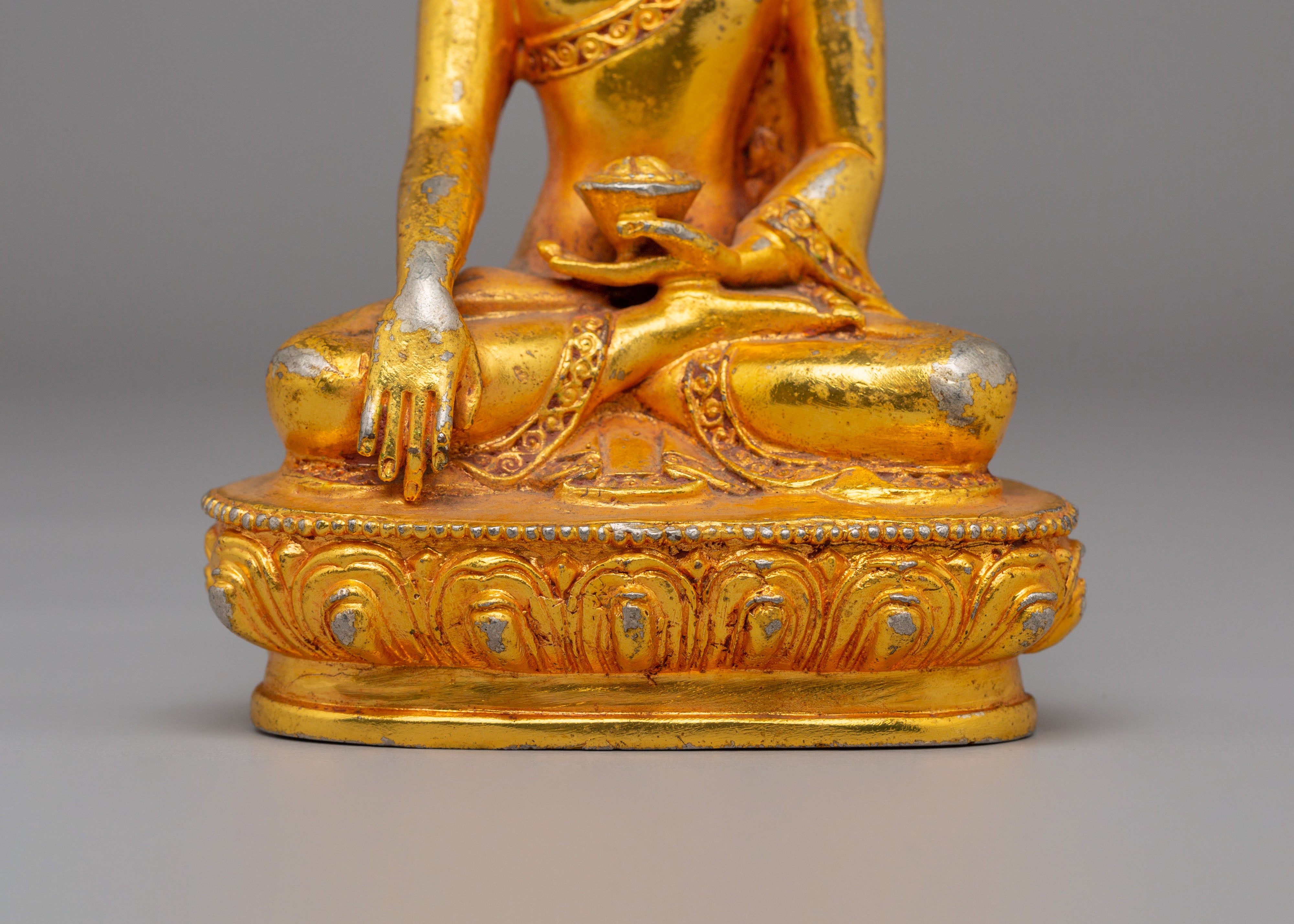 Historical Tibetan Shakyamuni Buddha Statue | Sacred Copper Artwork