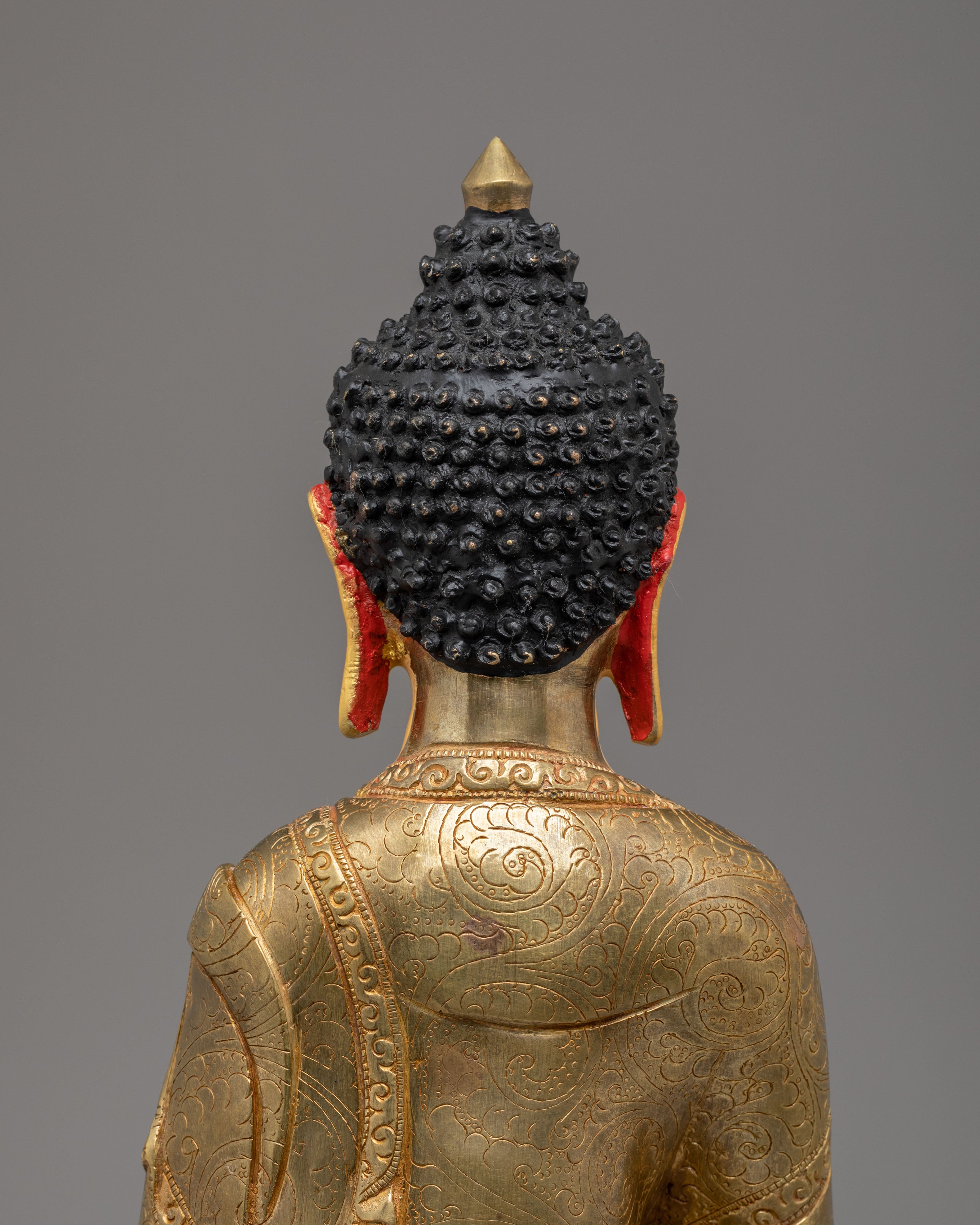 Gold Plated Shakyamuni Buddha Statue | Traditional Artwork
