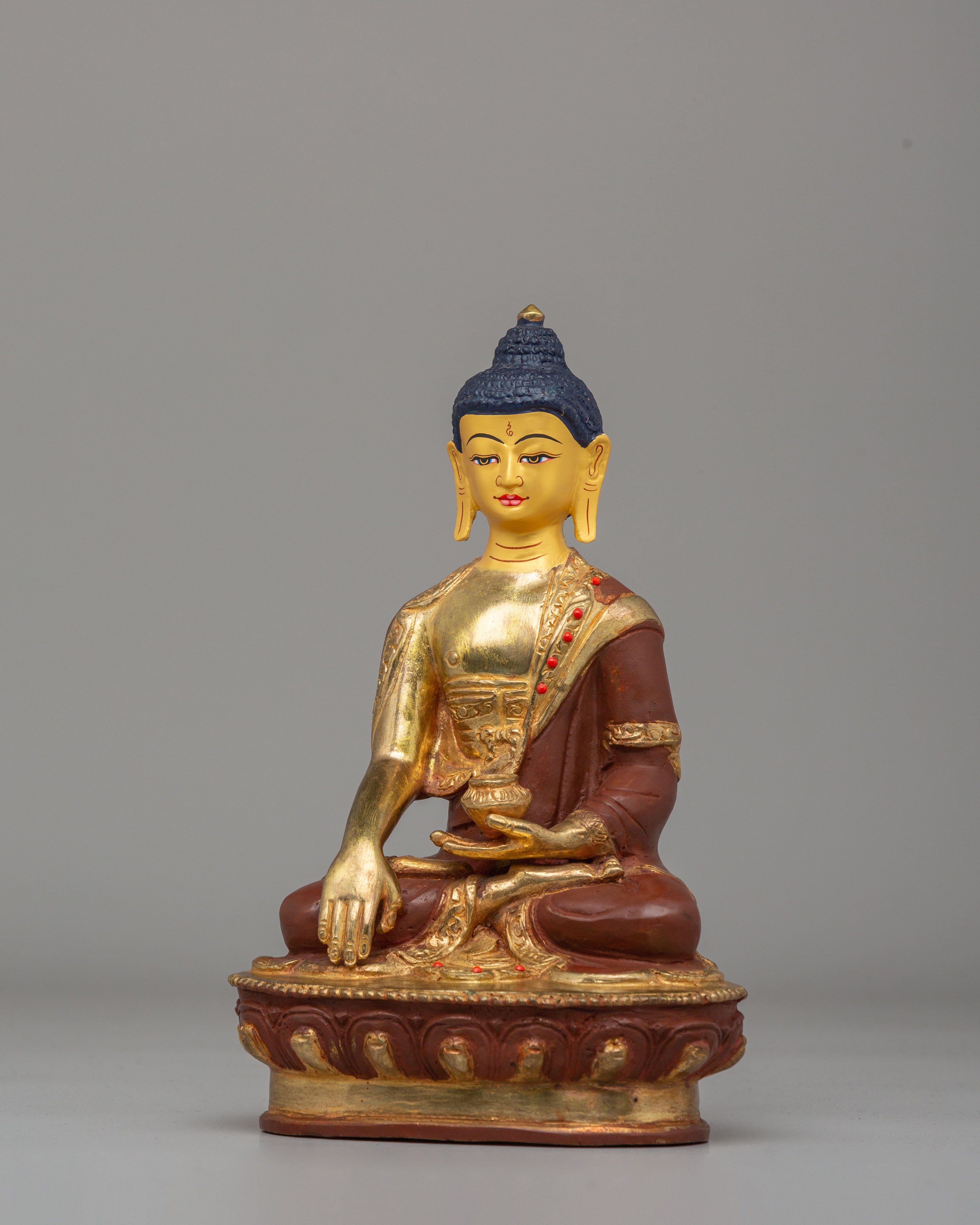 Traditional Altar Shakyamuni Buddha Statue | Handmade Spiritual Decor