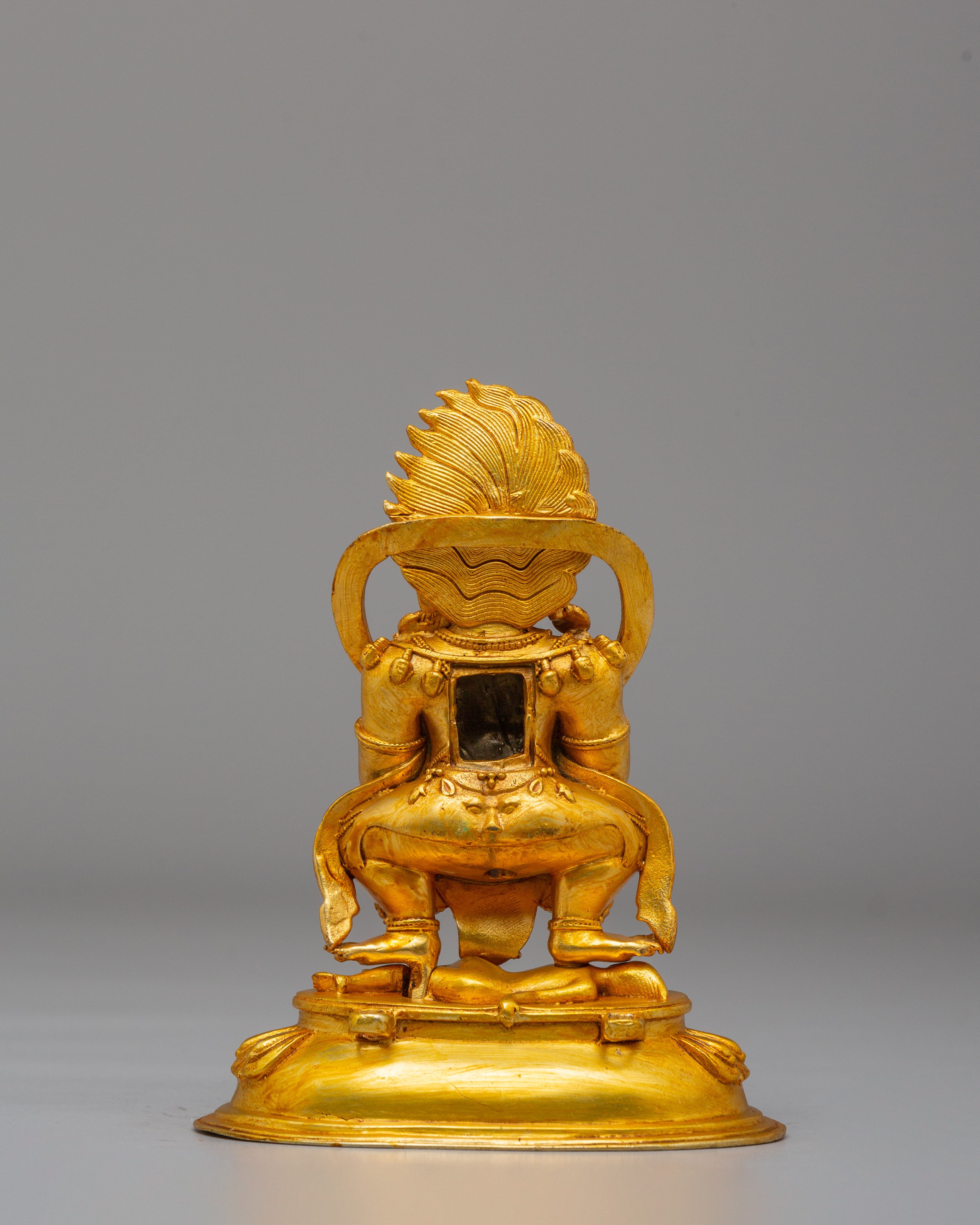 Traditional Buddhist Mahakala Sculpture | Symbol of Power & Protection