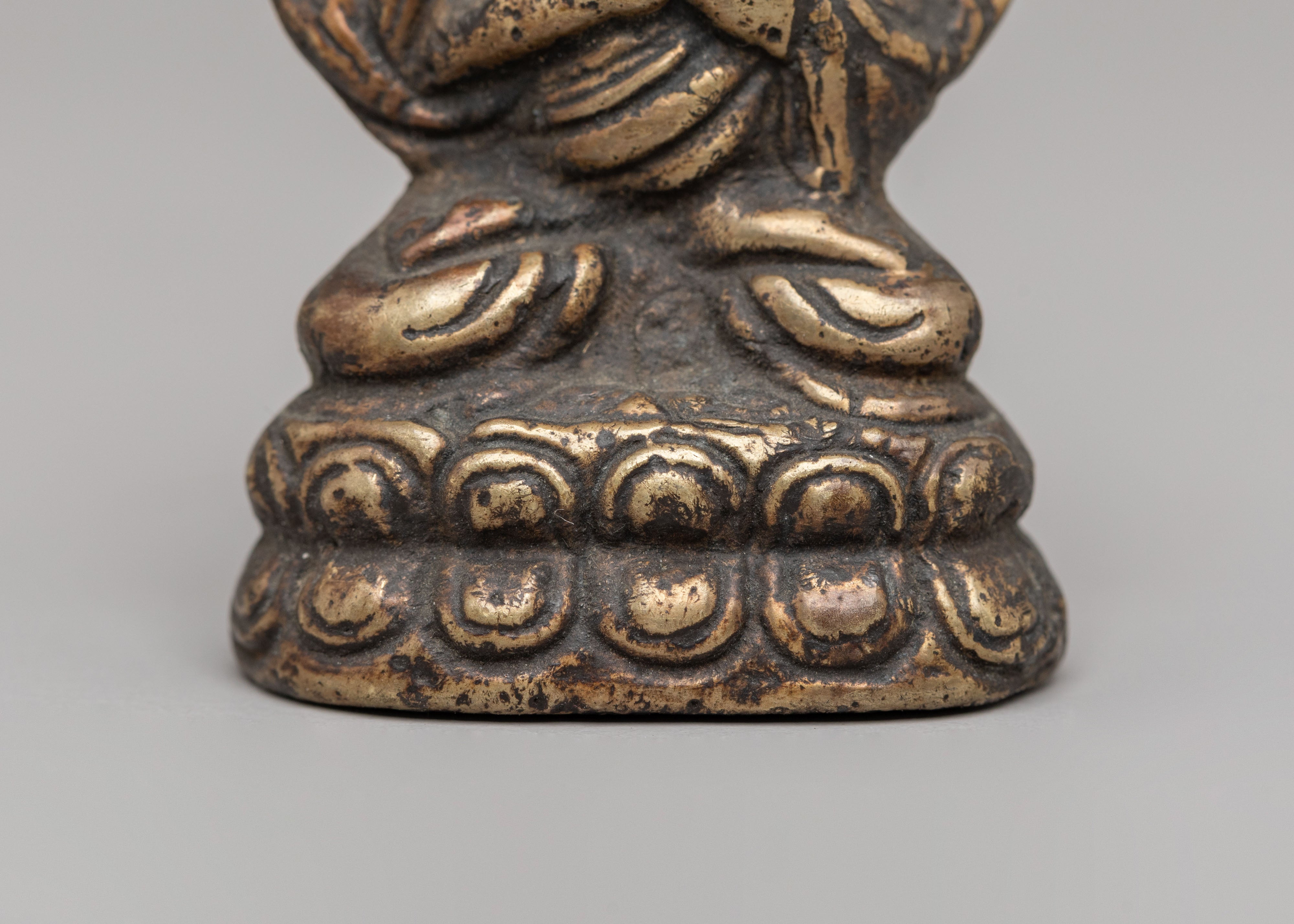Tibetan Je Tsongkhapa Sculpture | Handcrafted Figurine for Altar Decor
