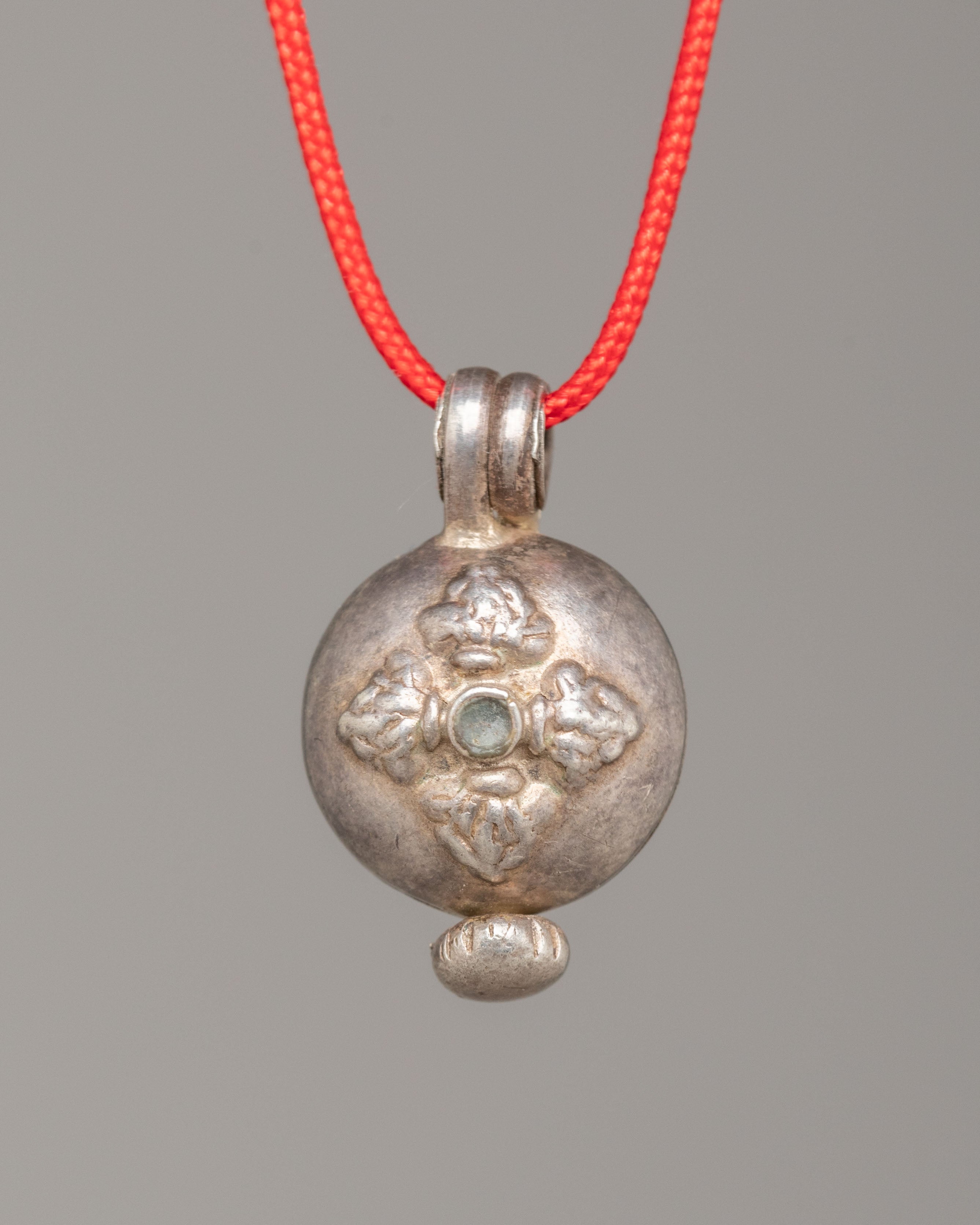 Decorative Ghau Box Pendant | Tibetan Handcrafted Jewelry