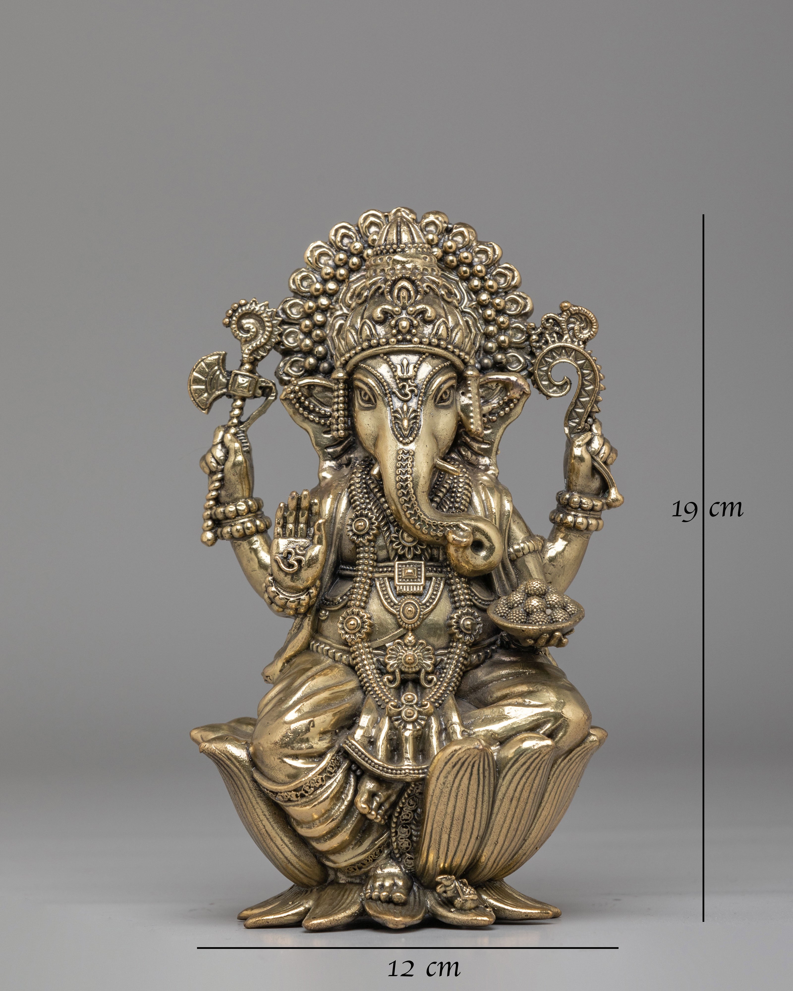 Traditional Ganesh Altar Sculpture | Copper and Bronze Hindu Deity Statue
