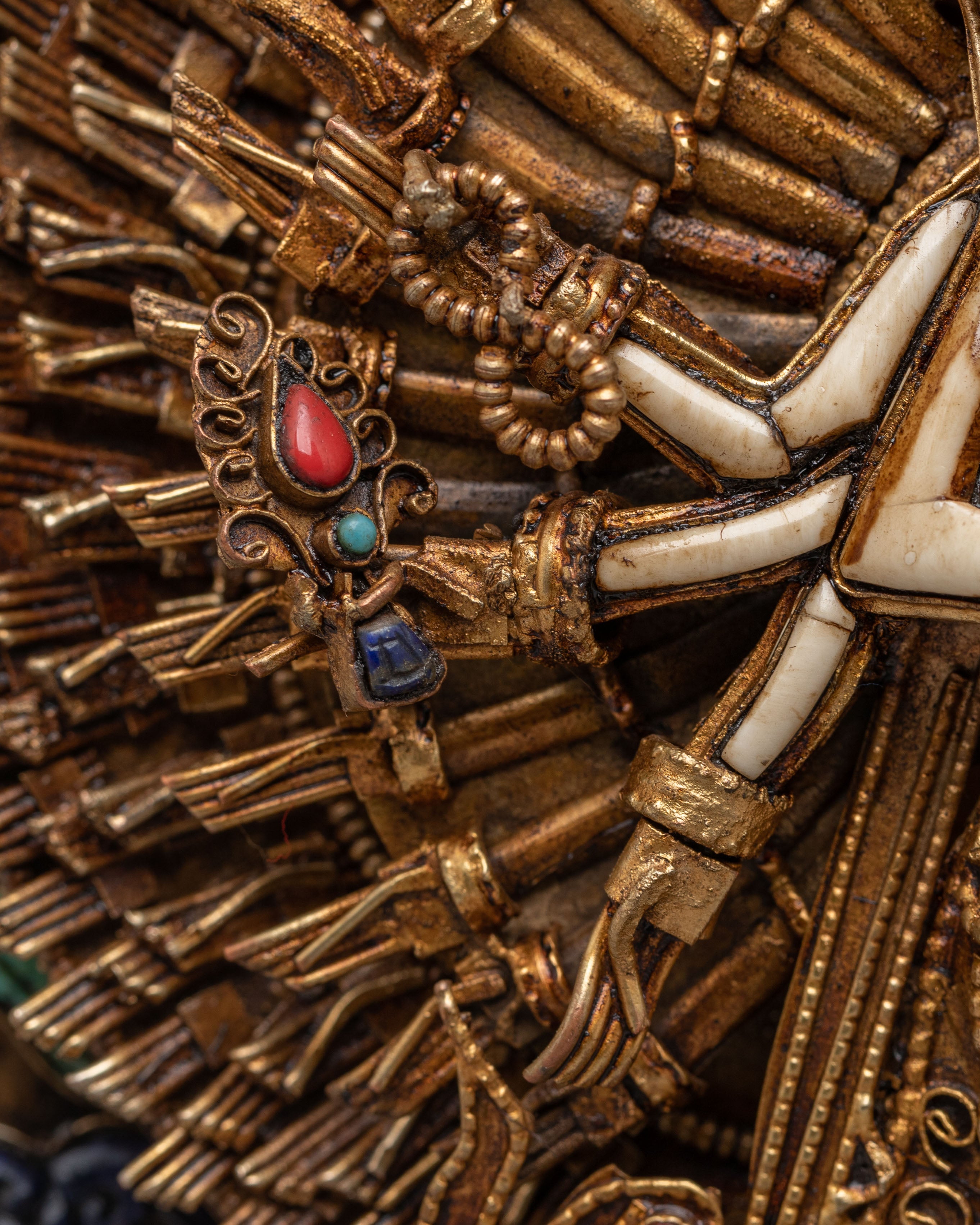 Traditional Thousand-Armed Chenrezig Statue | 1000 Arms Bodhisattva Artwork