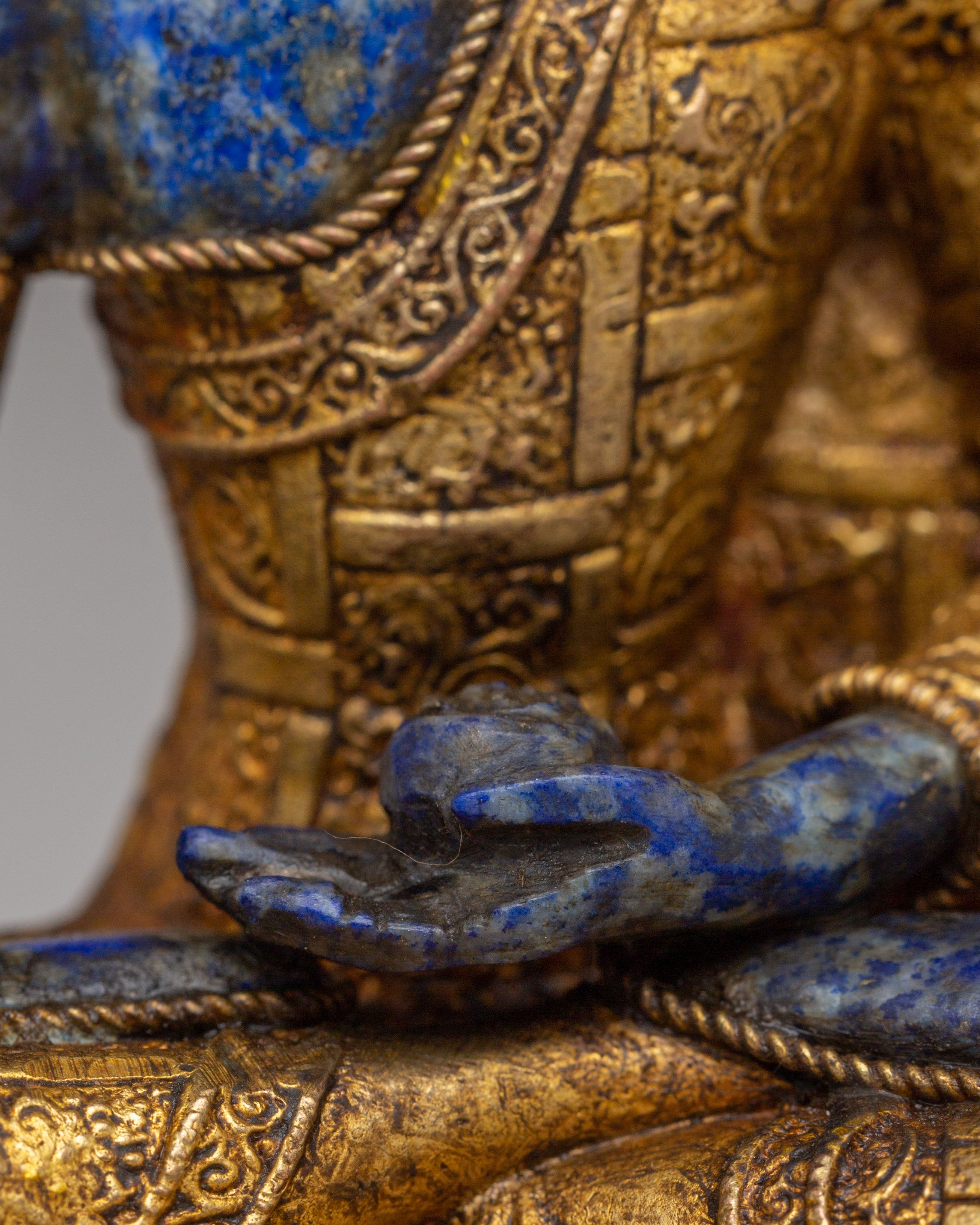 Shakyamuni Buddha Statue for Spiritual Practice | Handcrafted Copper Art