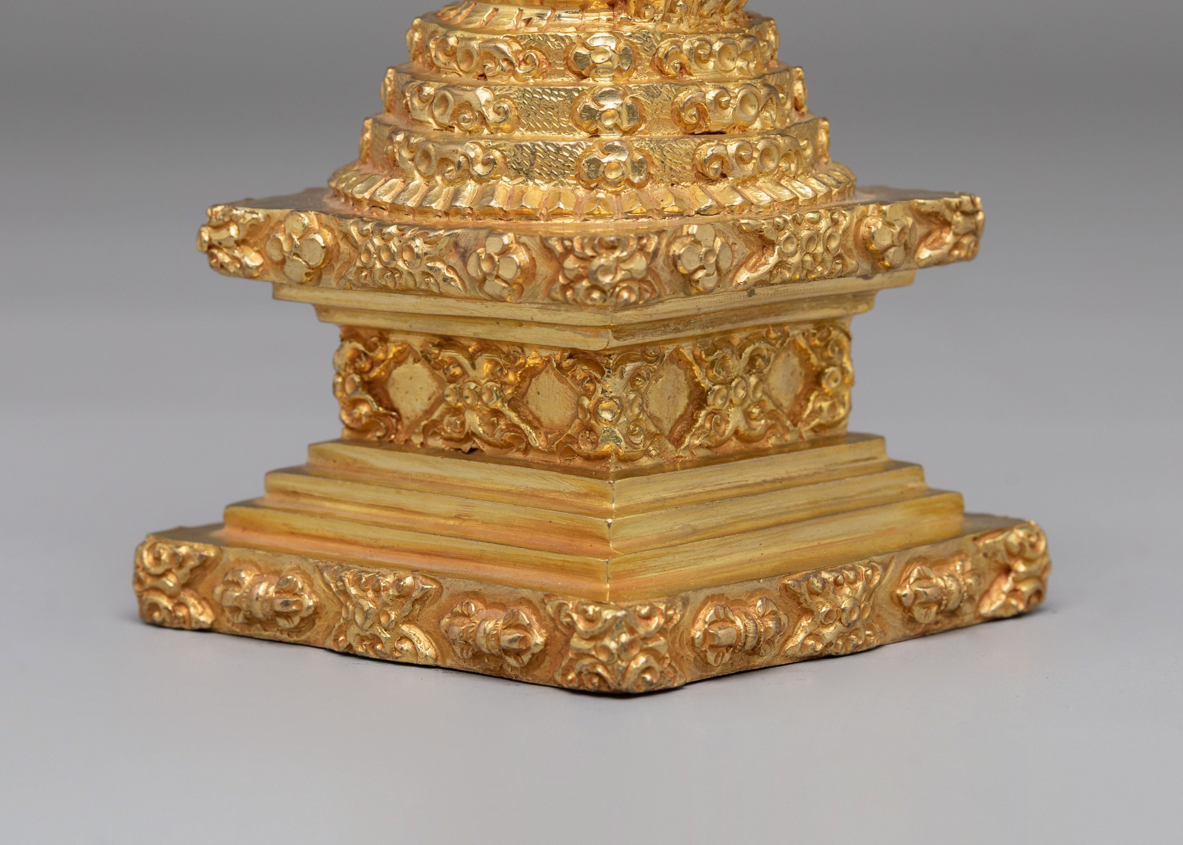 Traditional Stupa of Complete Victory | Altar Decor