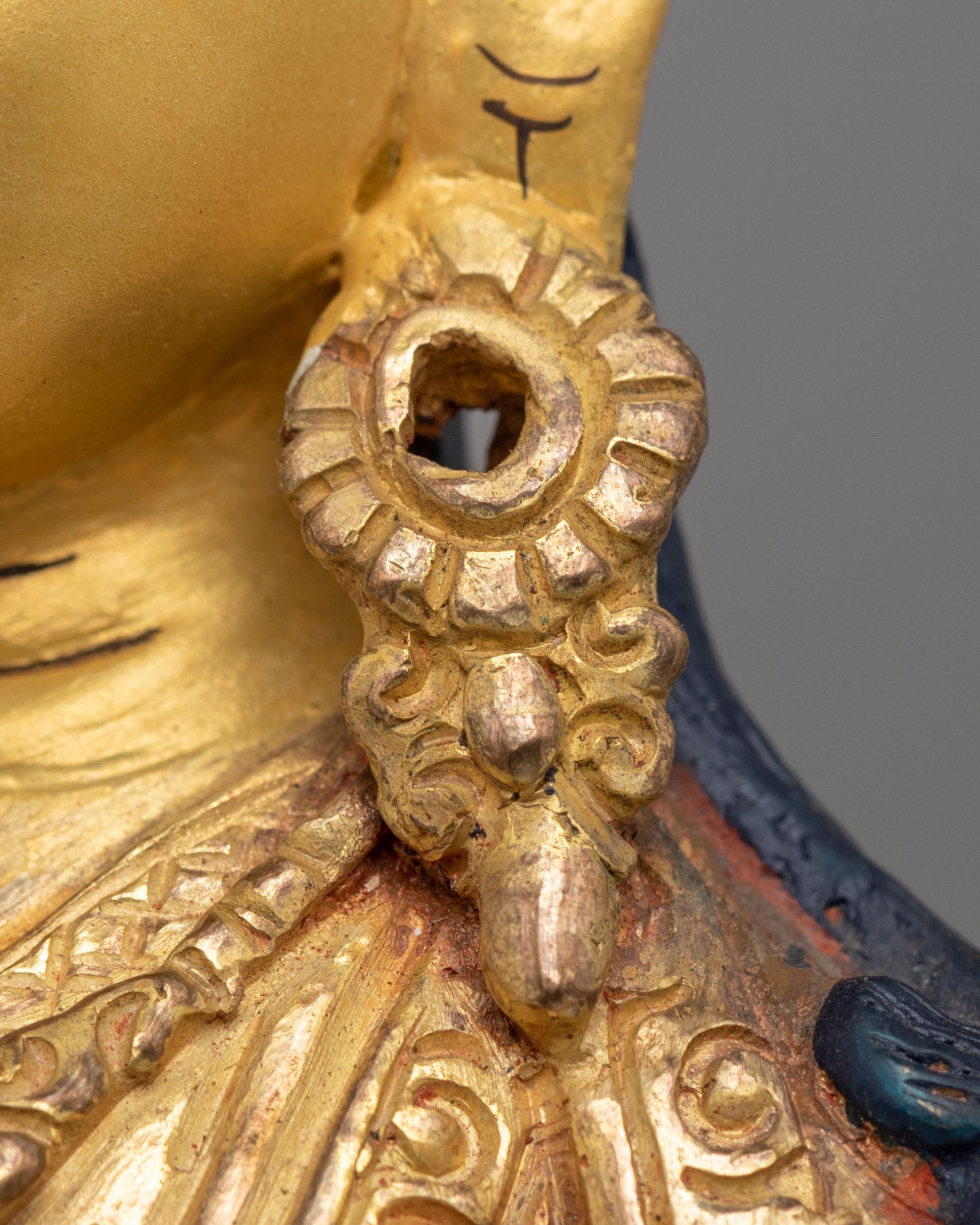 Buddhist Guru Rinpoche Statue | Spiritual Decor for Meditation & Rituals