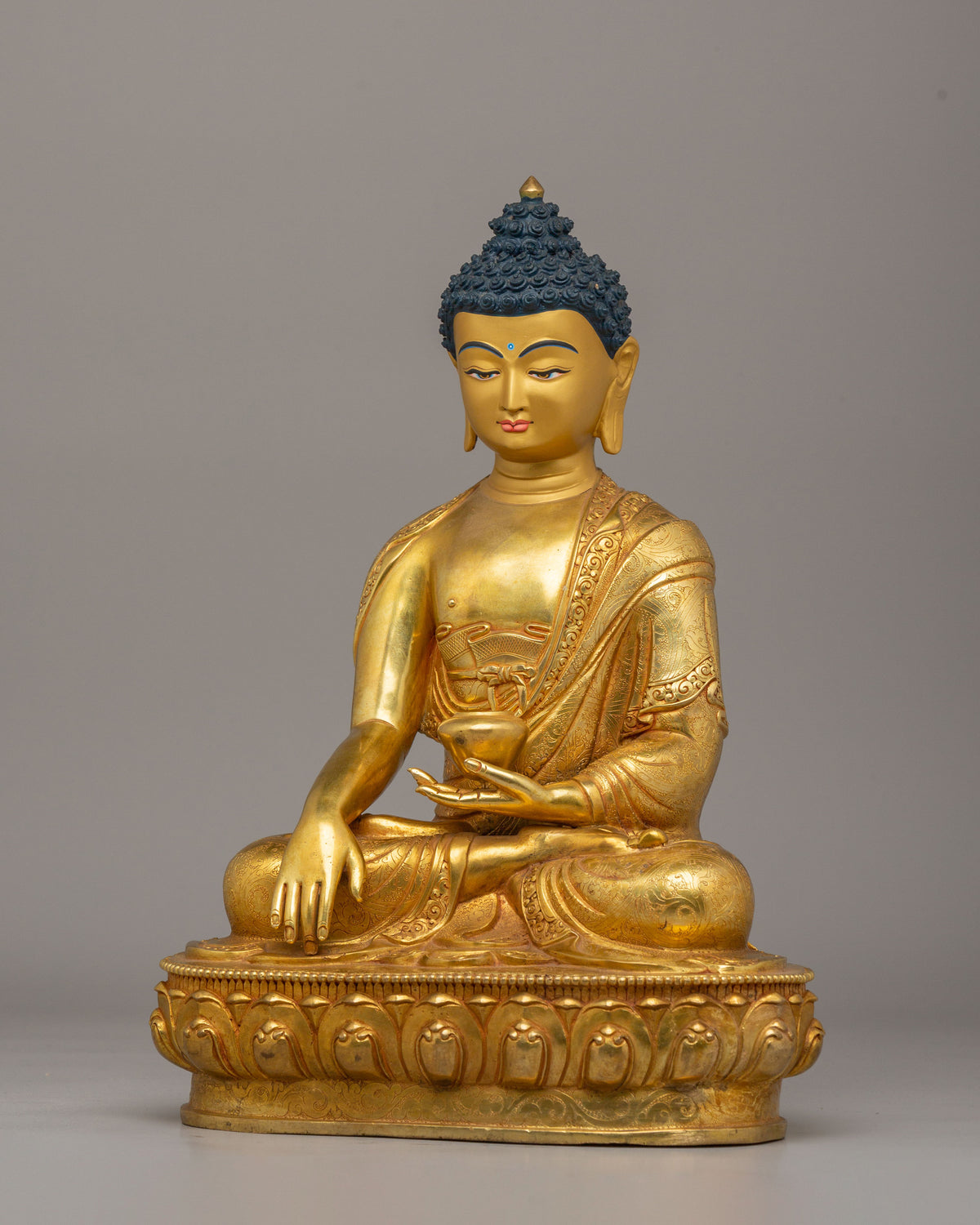 Divine Shakyamuni Buddha Altar Statue | Traditional Tibetan Artwork