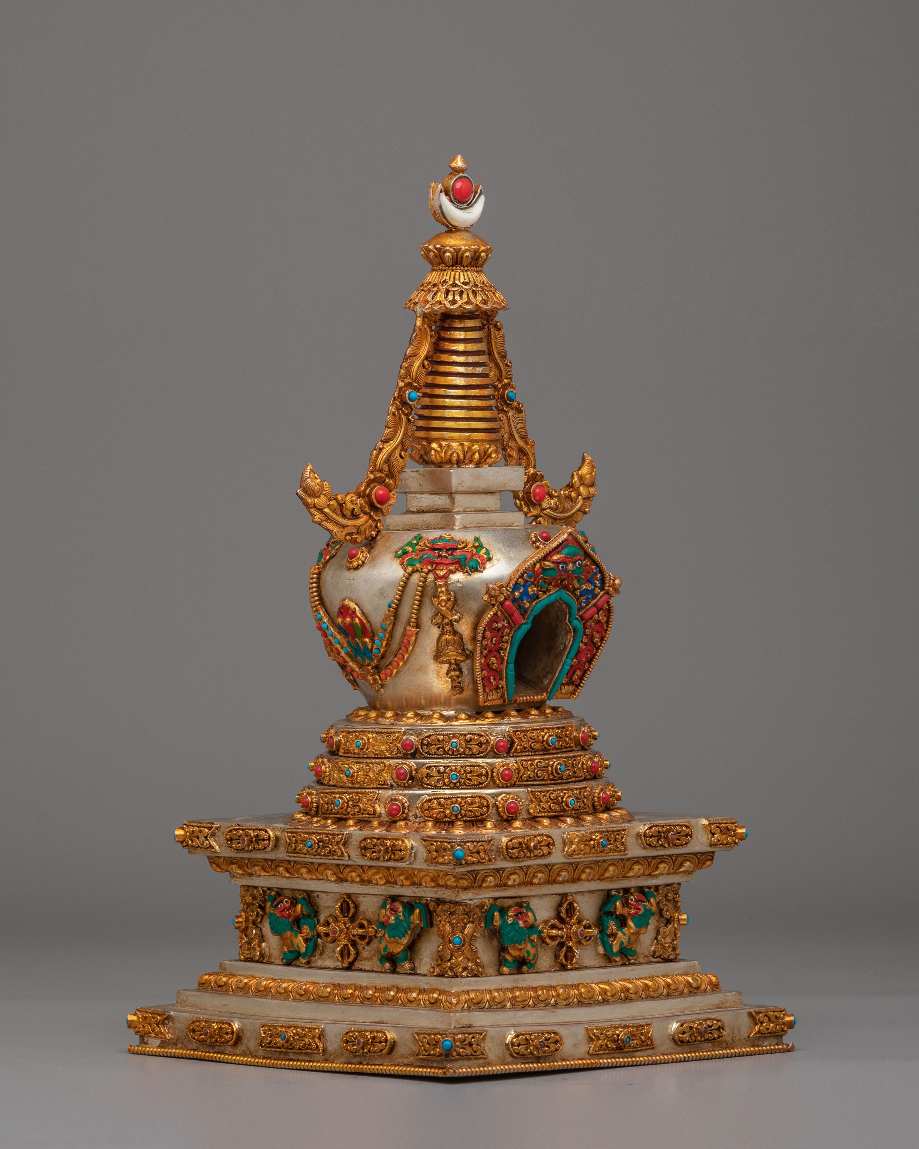 Traditional Tibetan Namgyal Stupa | Symbol of Spiritual Protection and Enlightenment