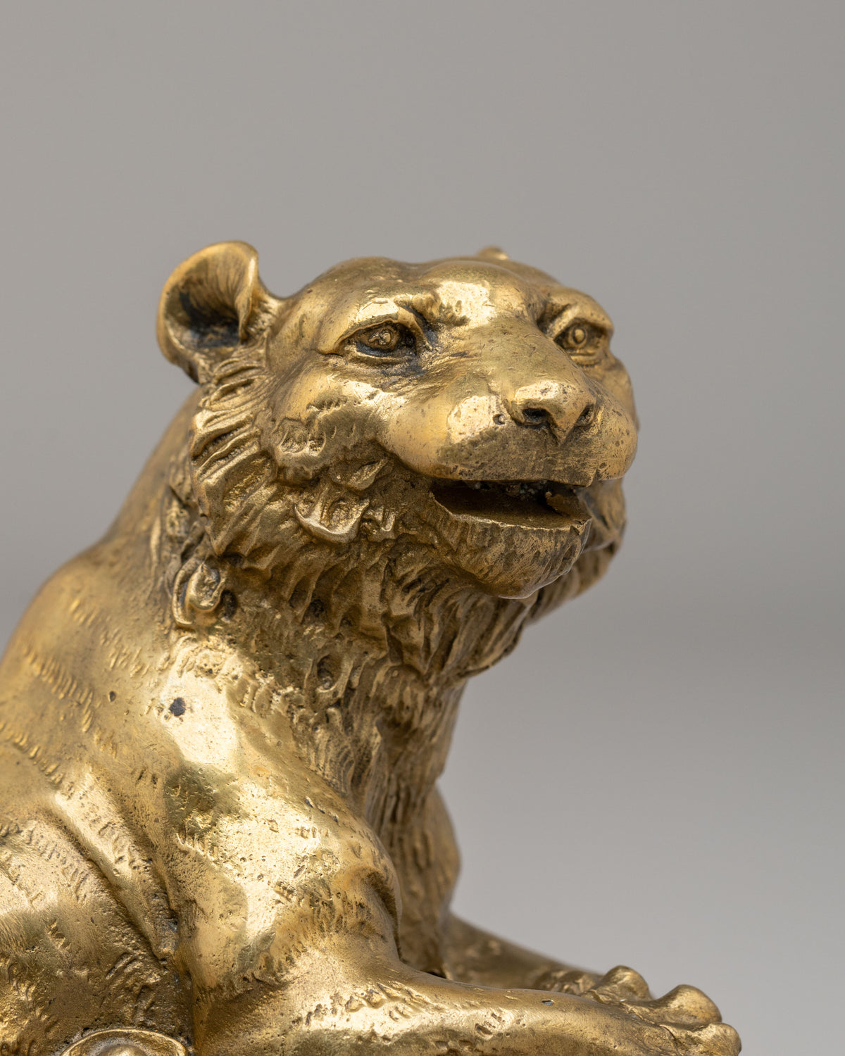 Decorative Lion Sculpture | Spiritual Home Decor