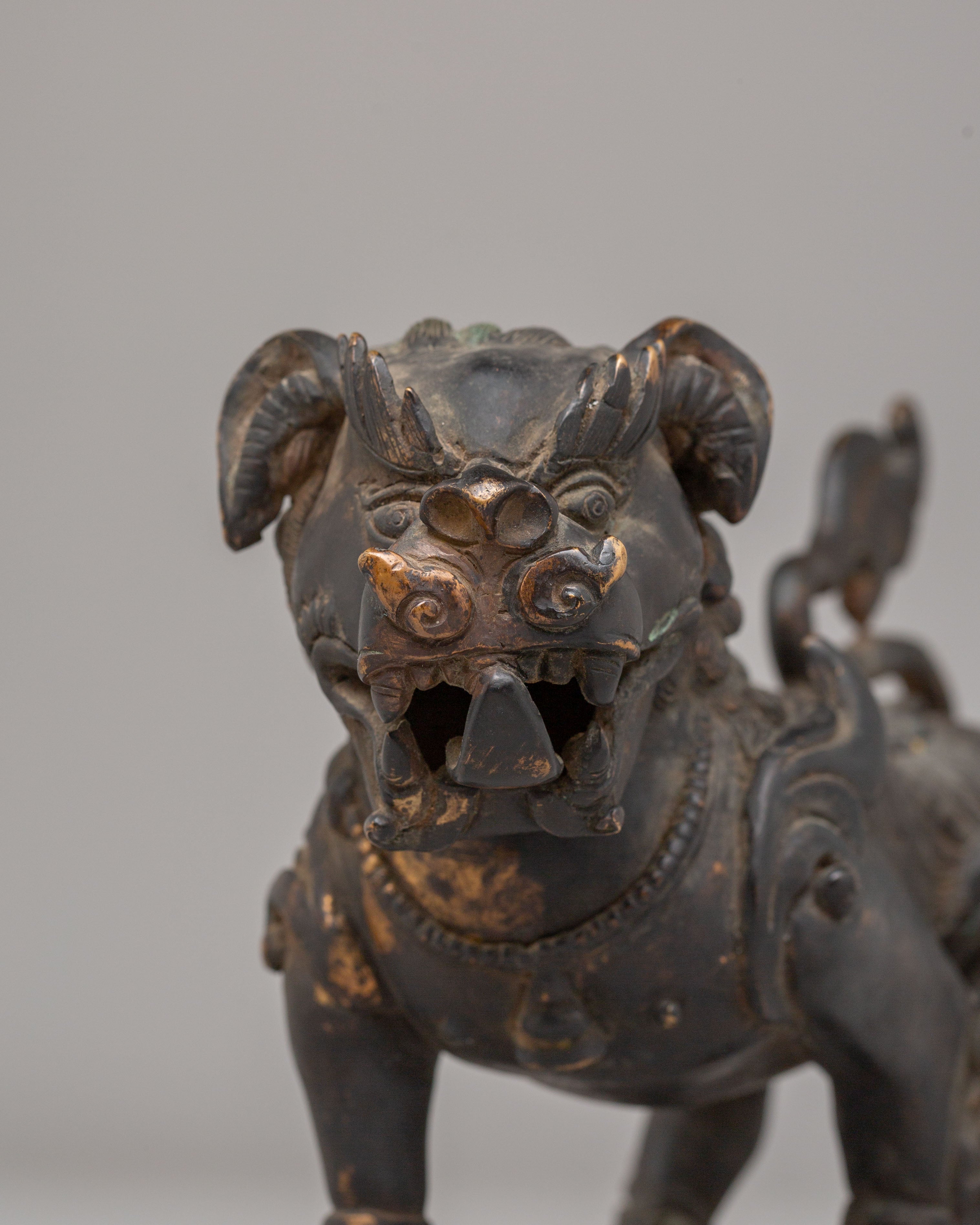 Buddhist Guardian Lion Pair | Symbol of Strength & Protection