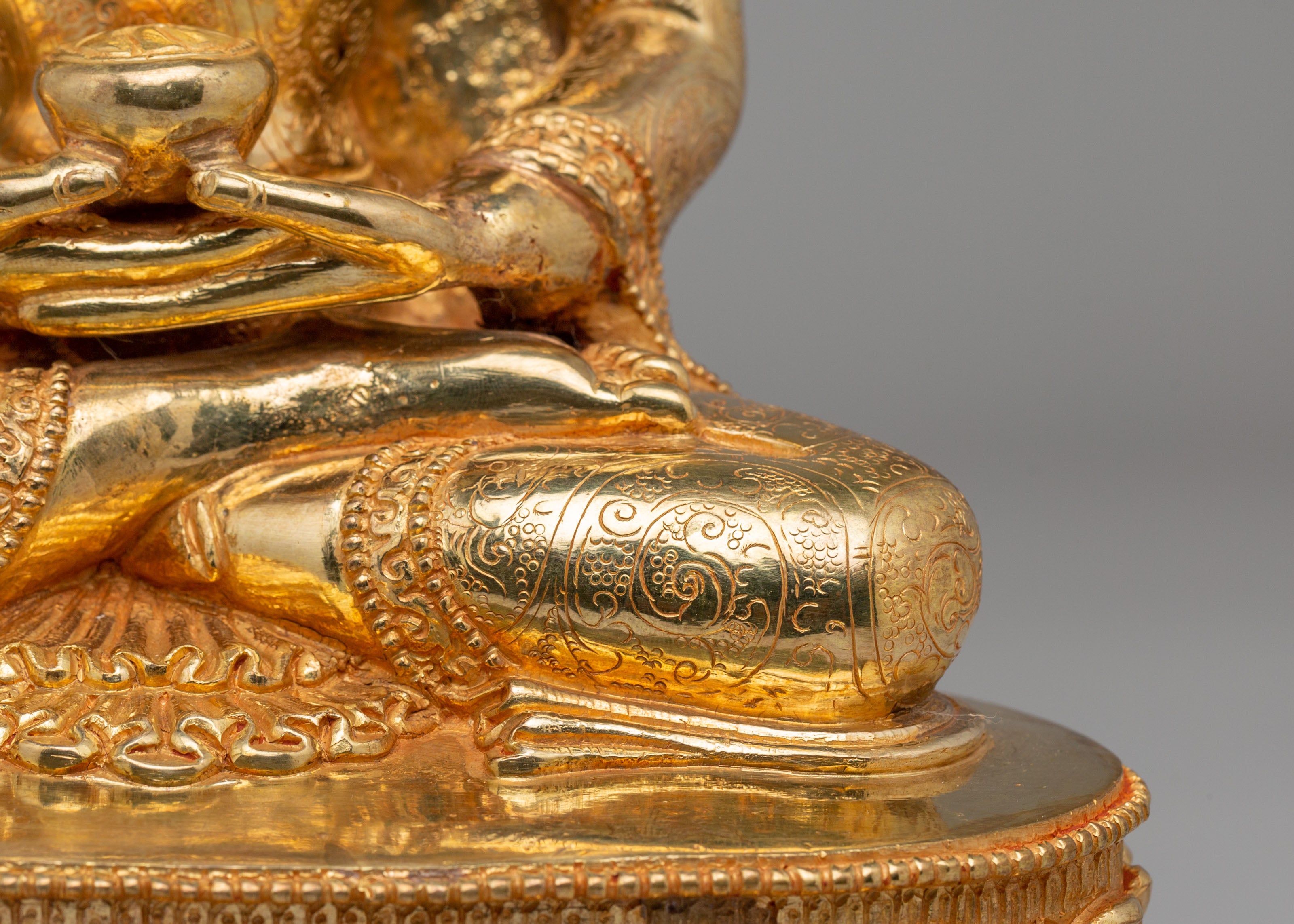 Vajrayana Amitabha Buddha Altar Statue | Tibetan Buddhist Art
