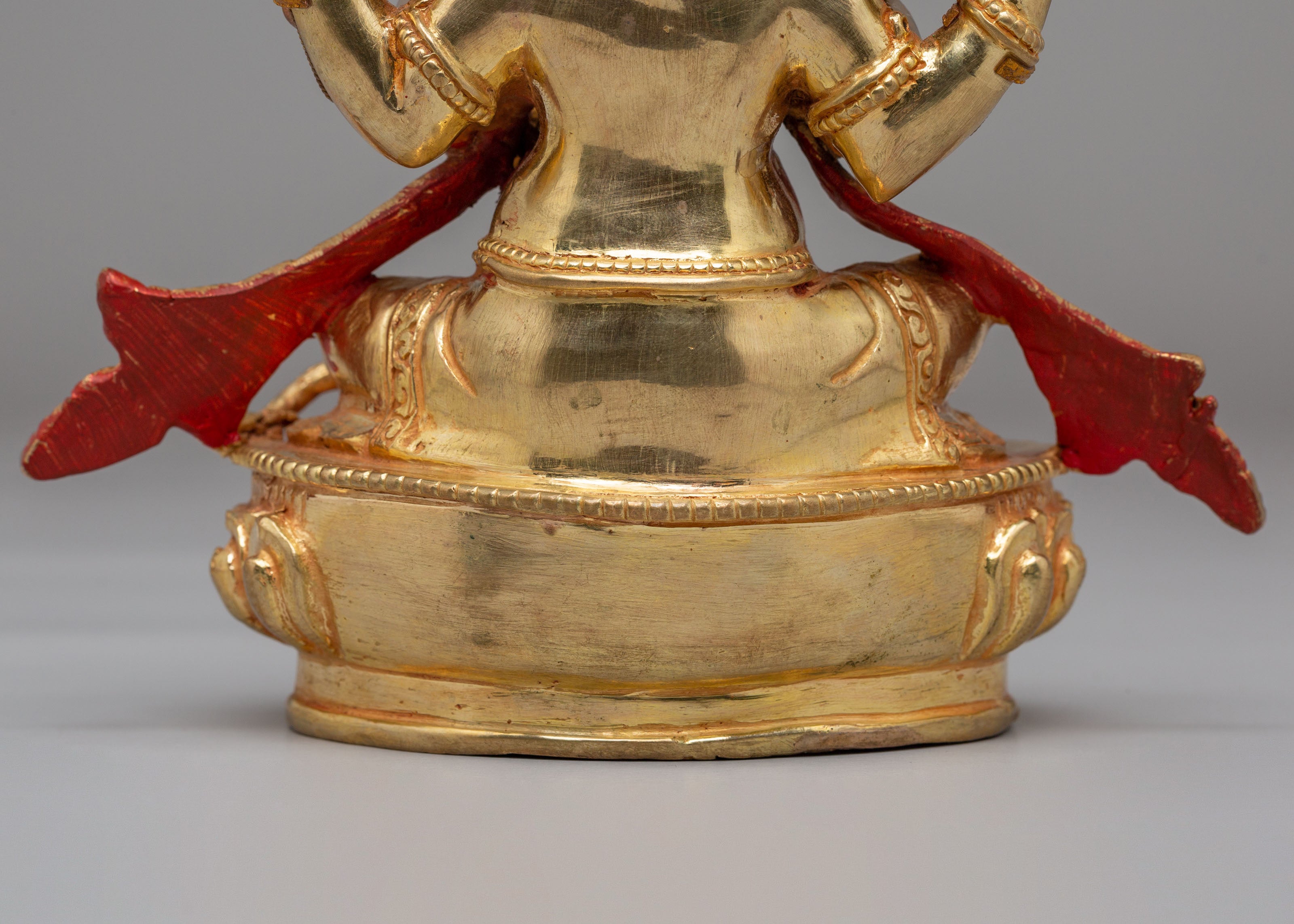 Spiritual Altar Ganesha Statue | Hindu Deity of Wisdom and Prosperity