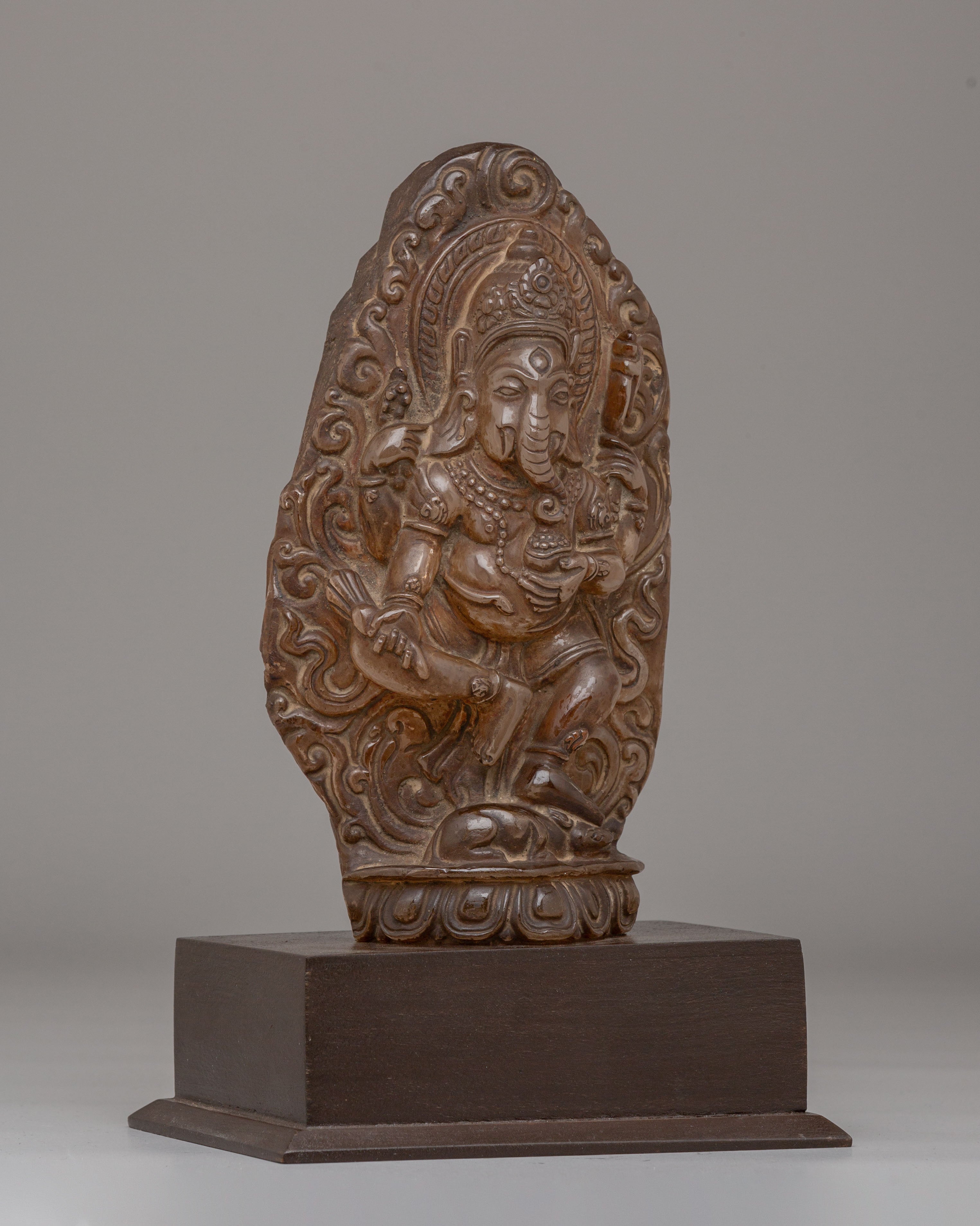 Handcrafted Ganesha Deity Statue | Traditional Artwork