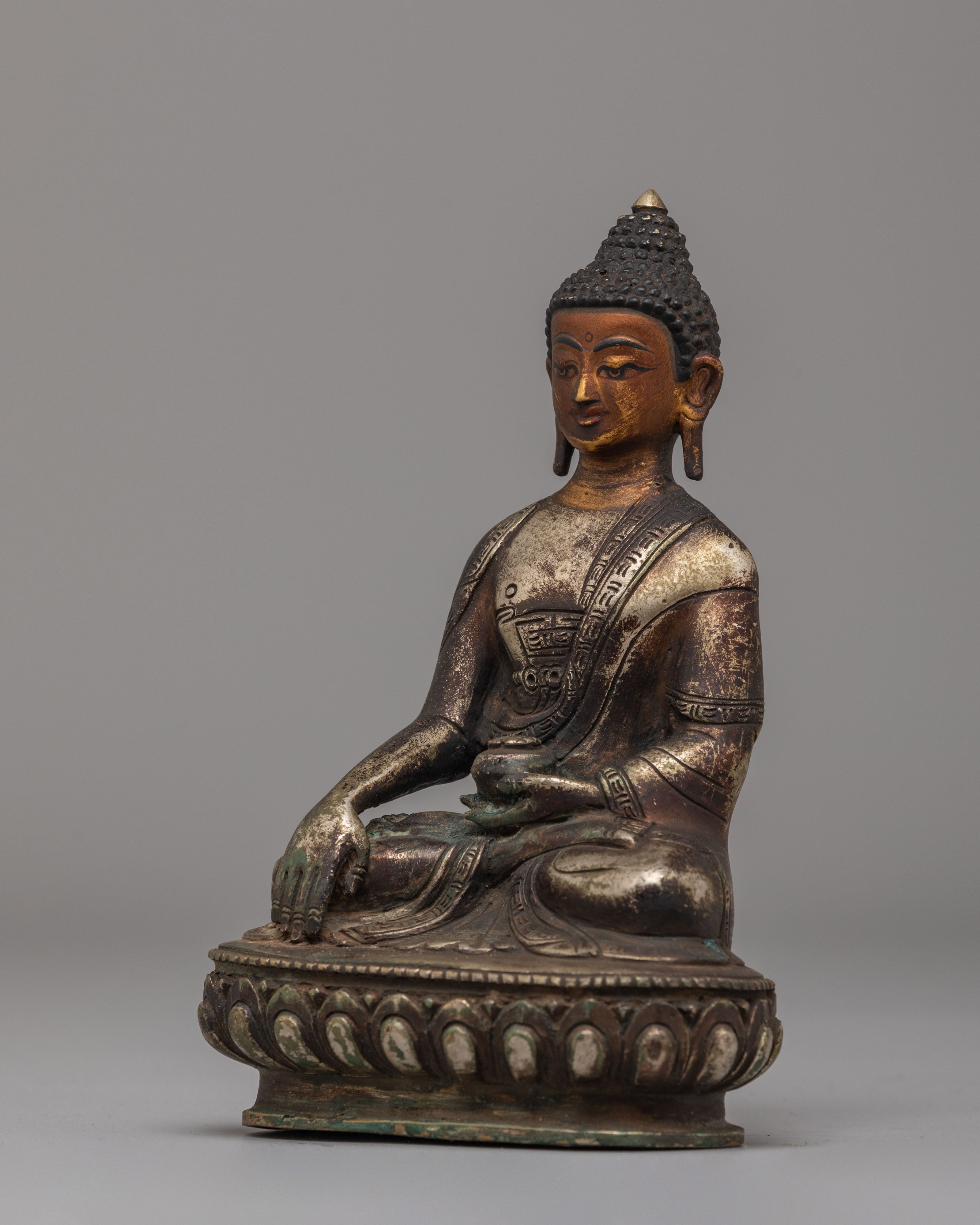 Enlightened Buddha Shakyamuni Statue | Antique Finish Buddhist Art