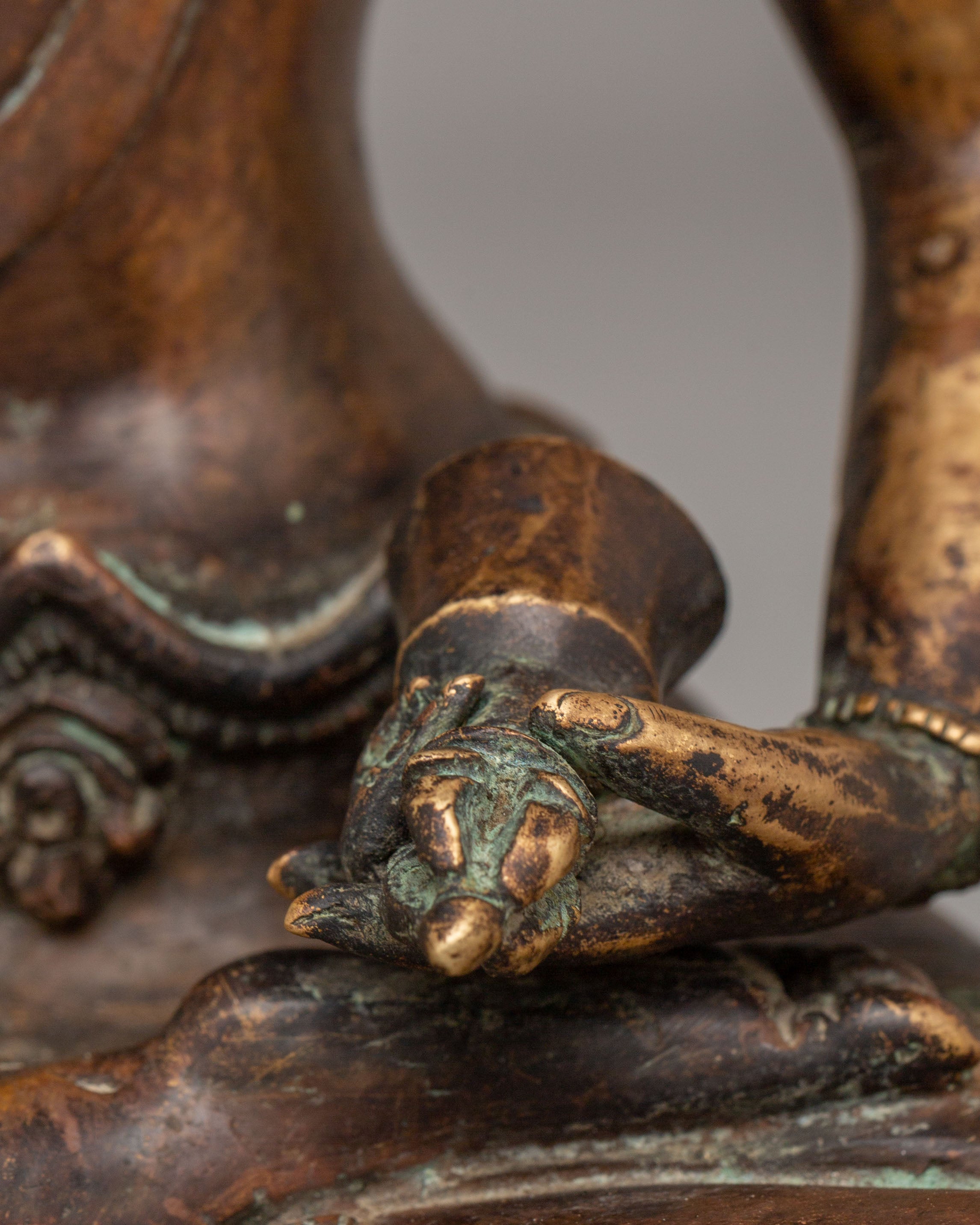 Vajrasattva Spiritual Deity Statue | Buddhist Figurine for Meditation and Healing
