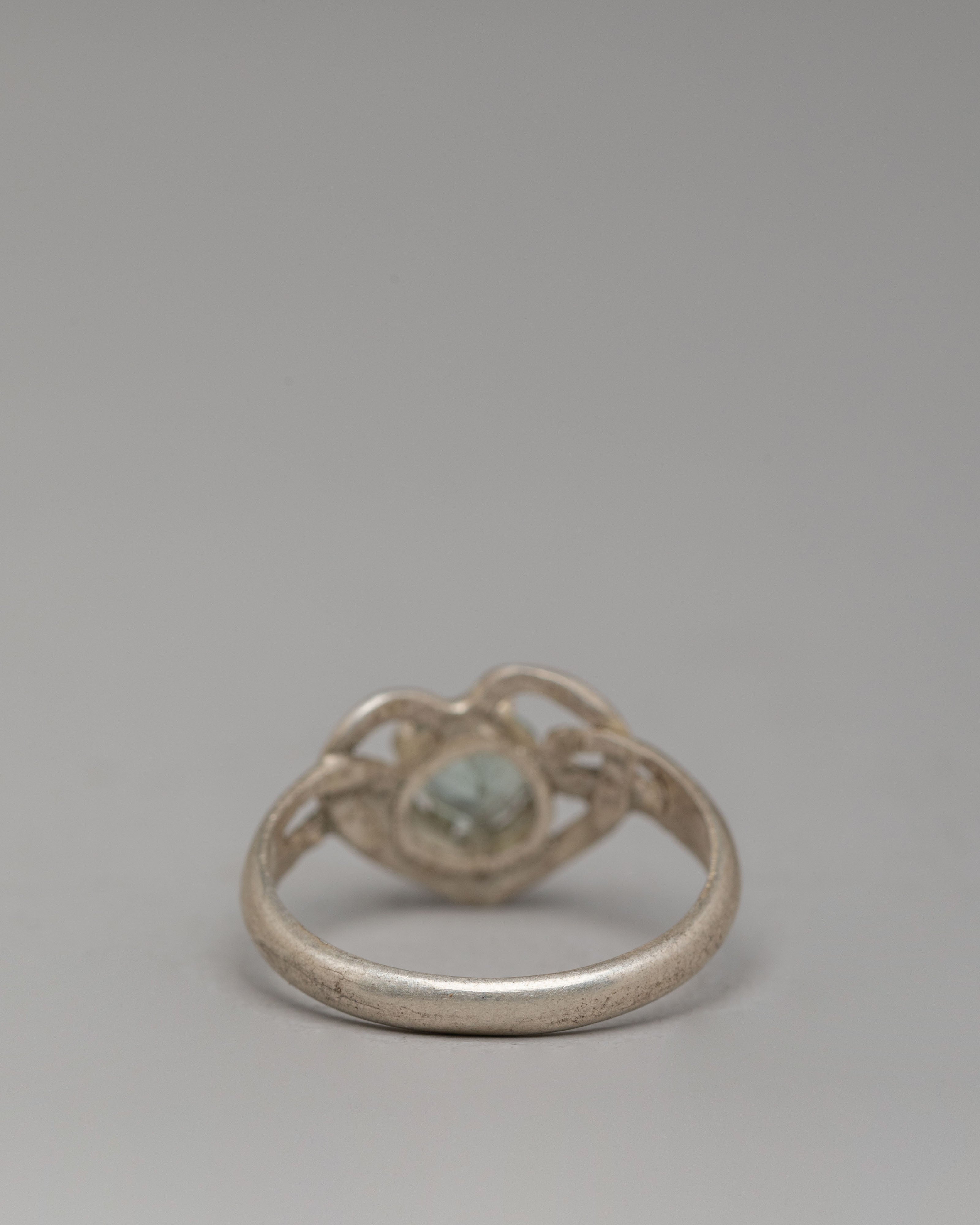 Himalayan Art Ring | Natural Zircon Silver Ring