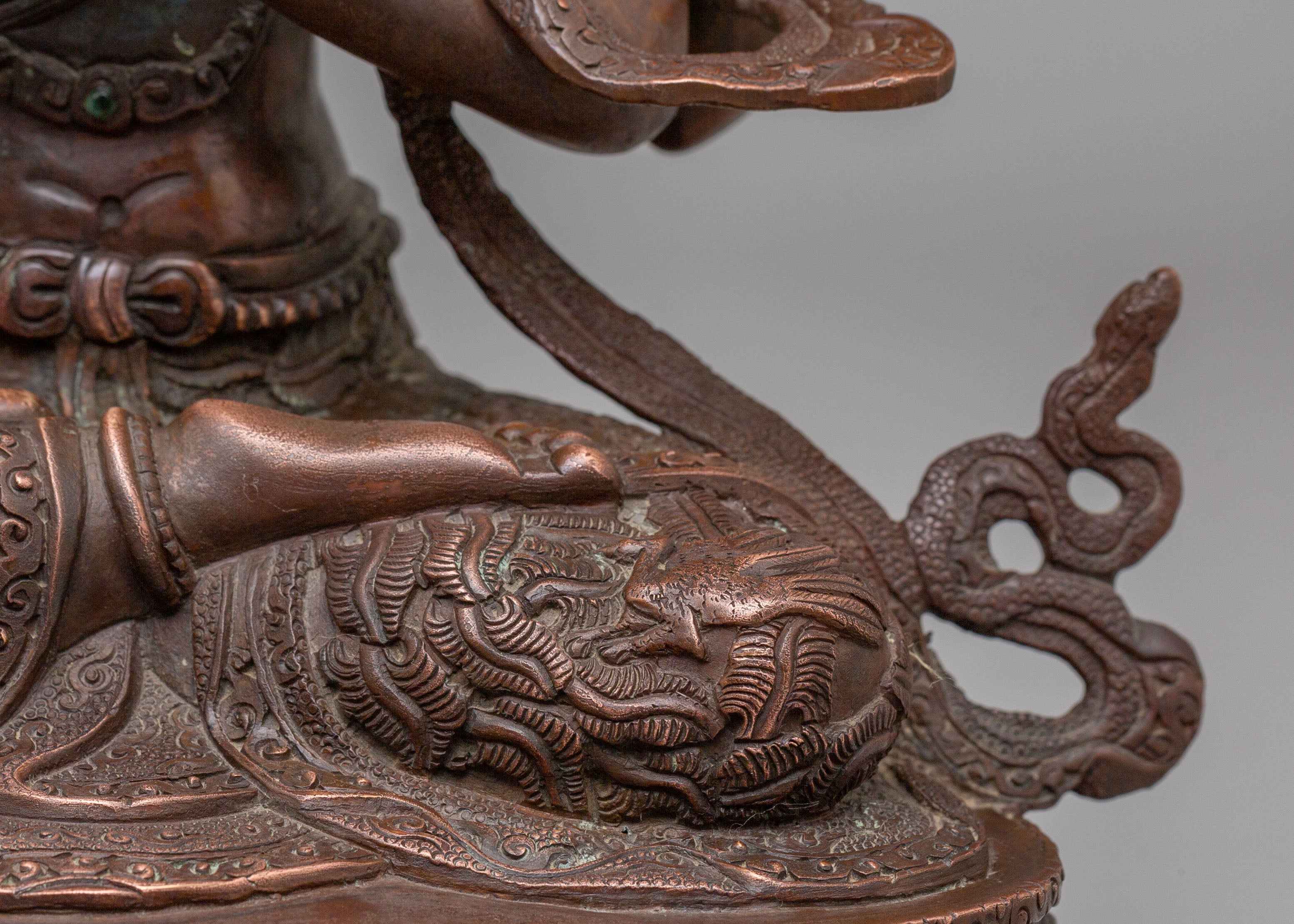 Tibetan Avalokiteshvara Chenrezig Statue | Spiritual Home Decor