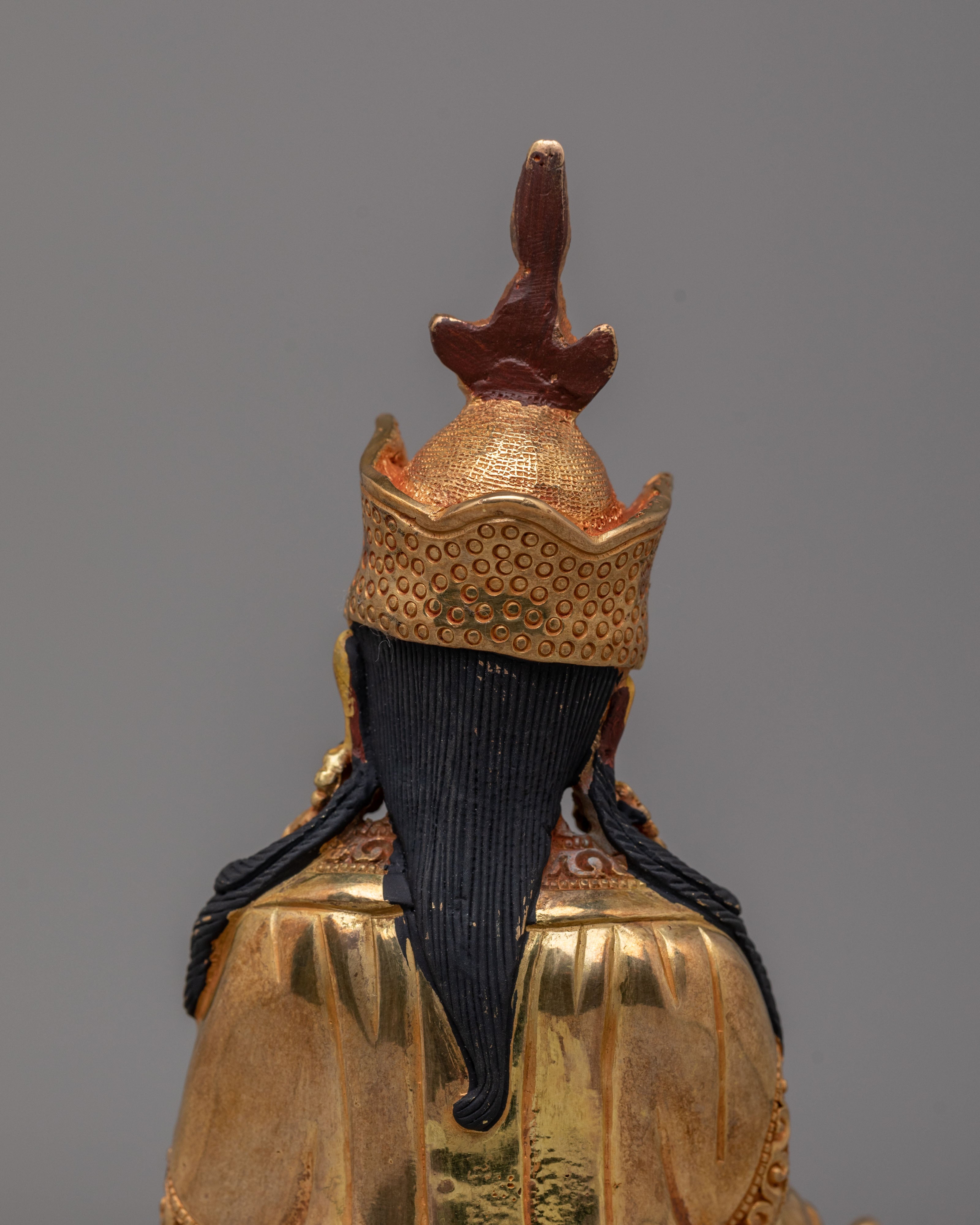 Guru Rinpoche Buddhist Statue | Symbol of Wisdom and Compassion