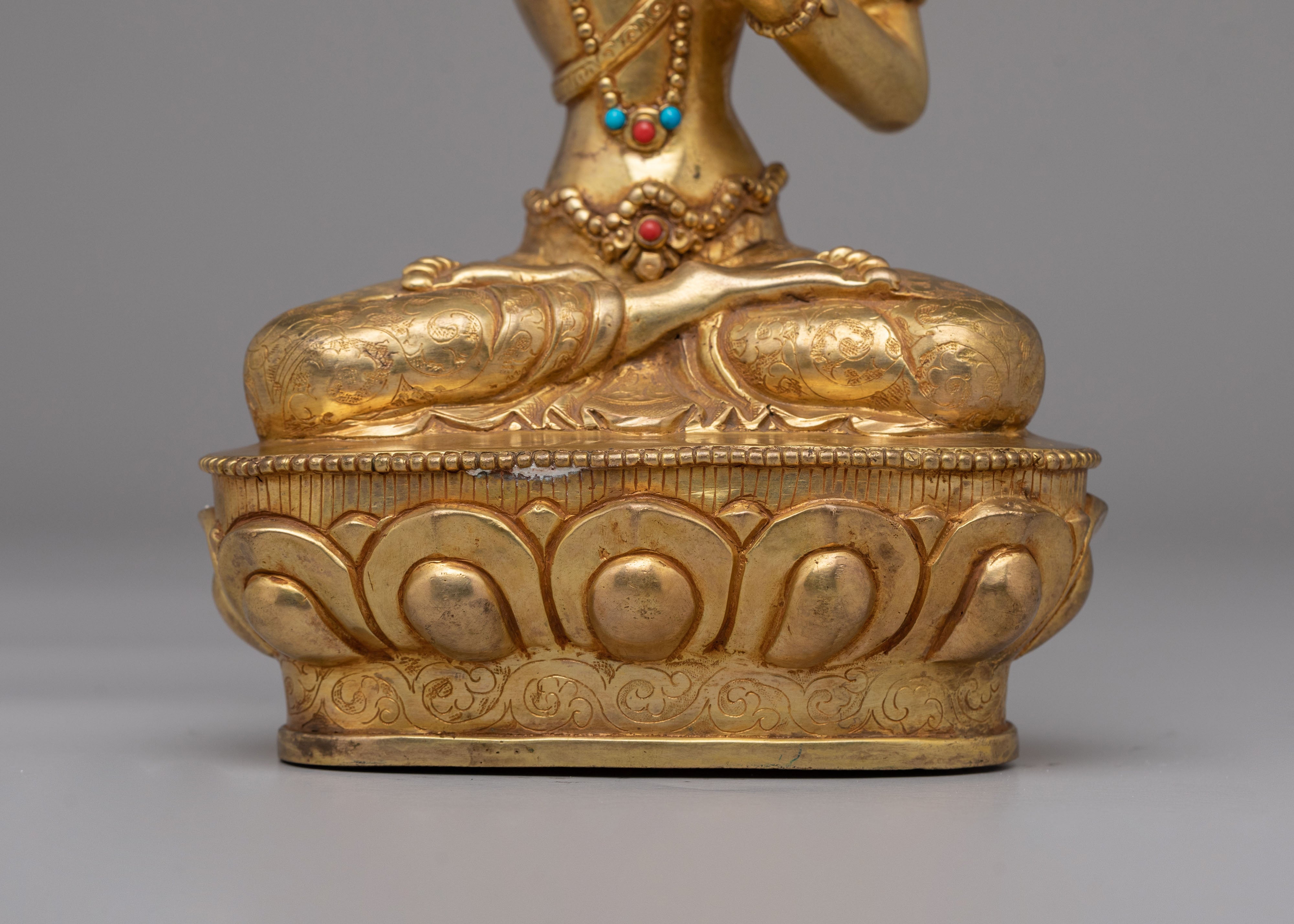 Bodhisattva Manjushri Deity Statue | A Symbol of Wisdom and Enlightenment
