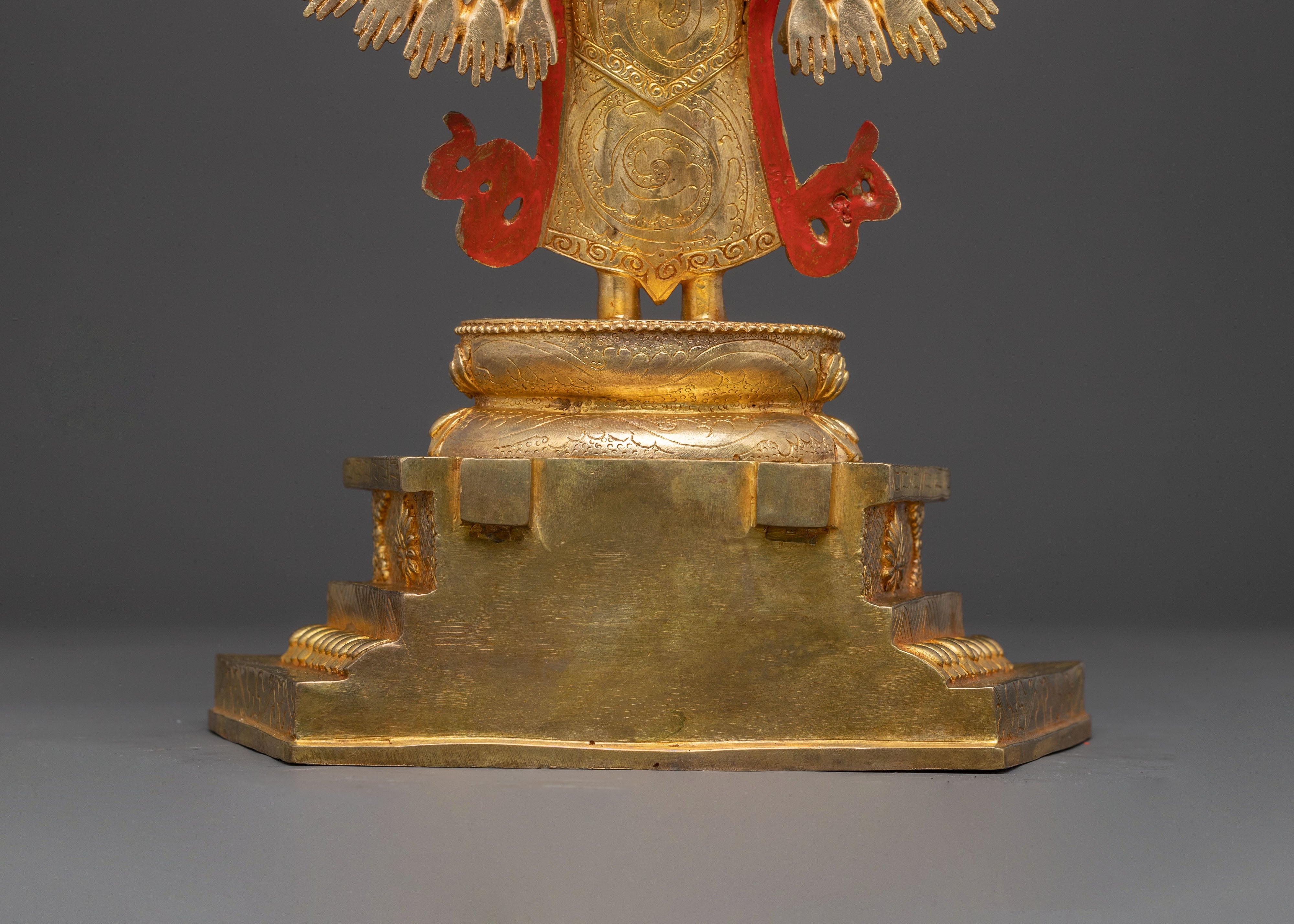 1000-Armed Avalokiteshvara Statue | Tibetan Artwork