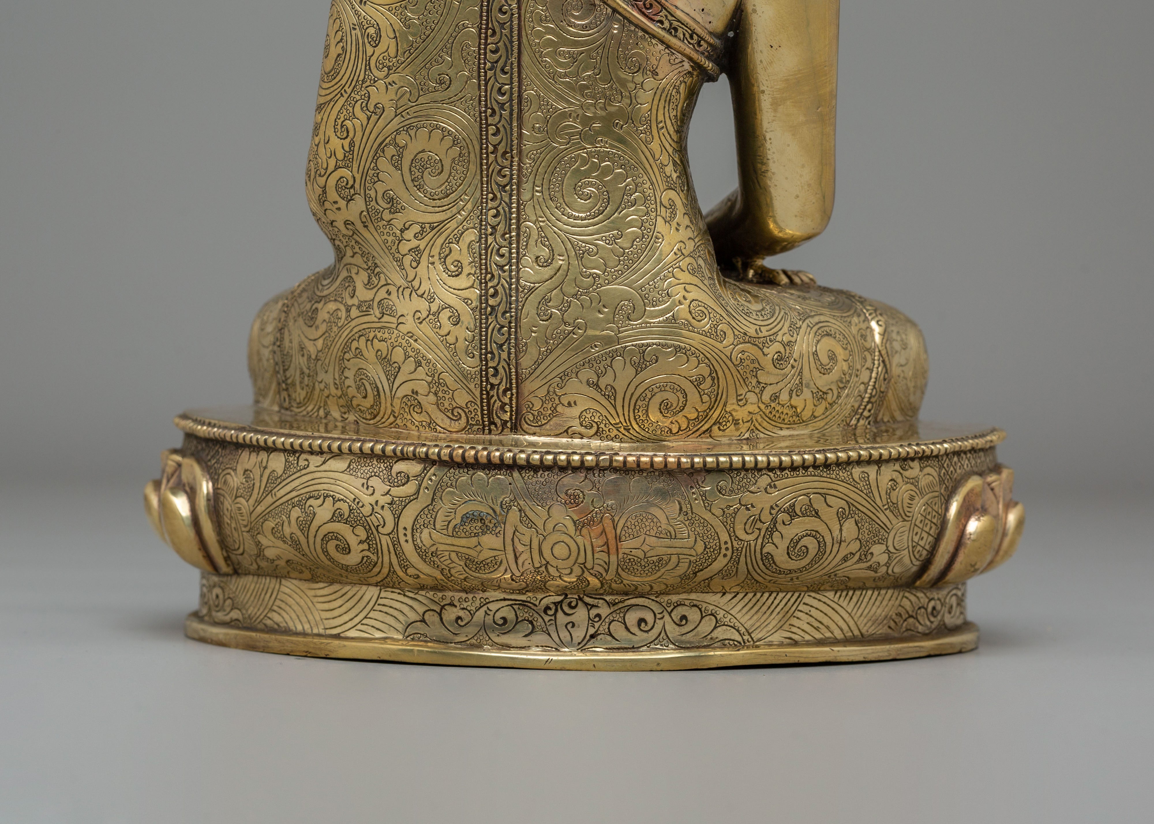 Sacred Shakyamuni Buddha Figurine | Traditional Handcrafted Art